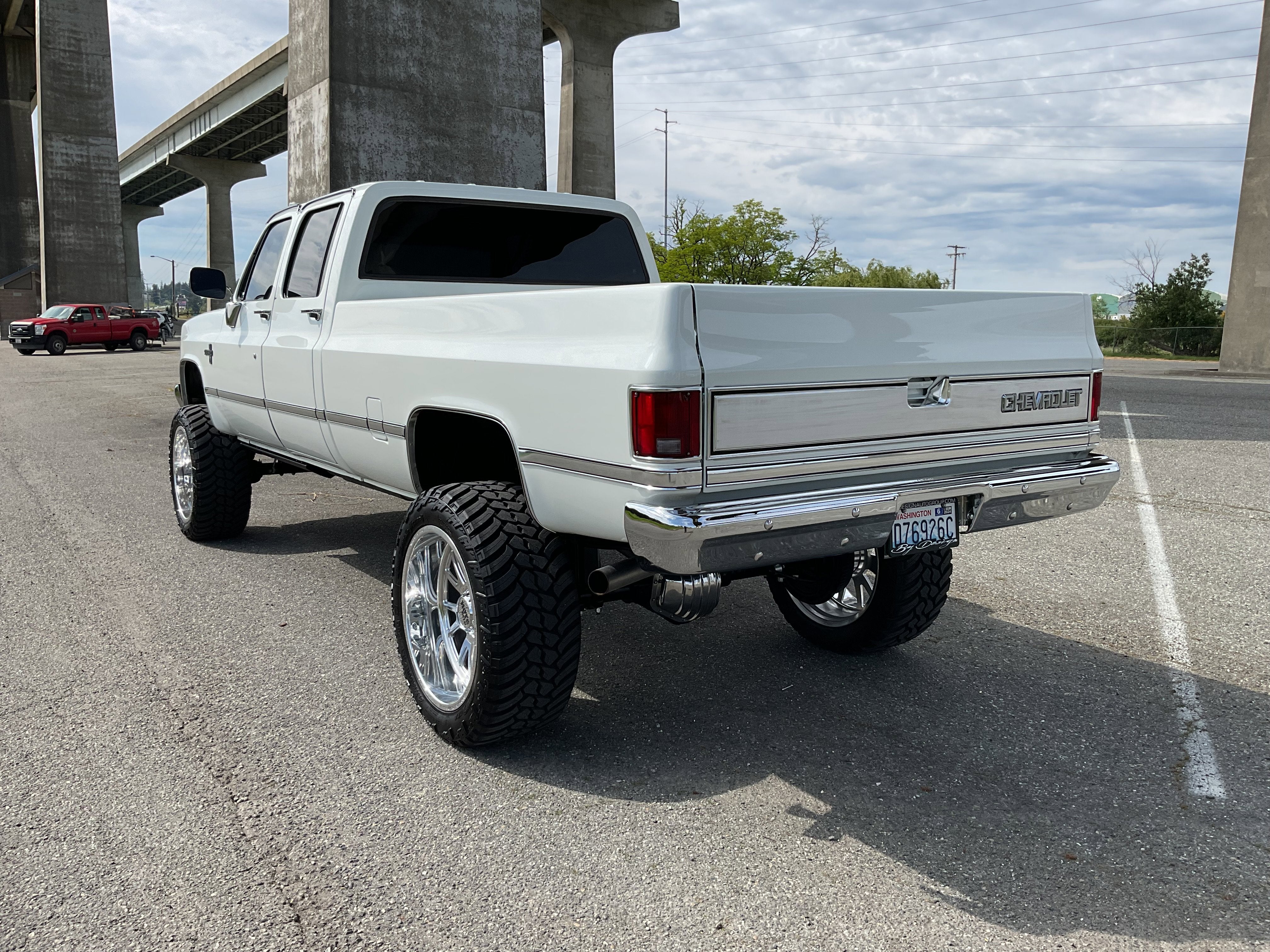 1991 Chevrolet V3500 Pickups 4x4 Crew Cab 3+3