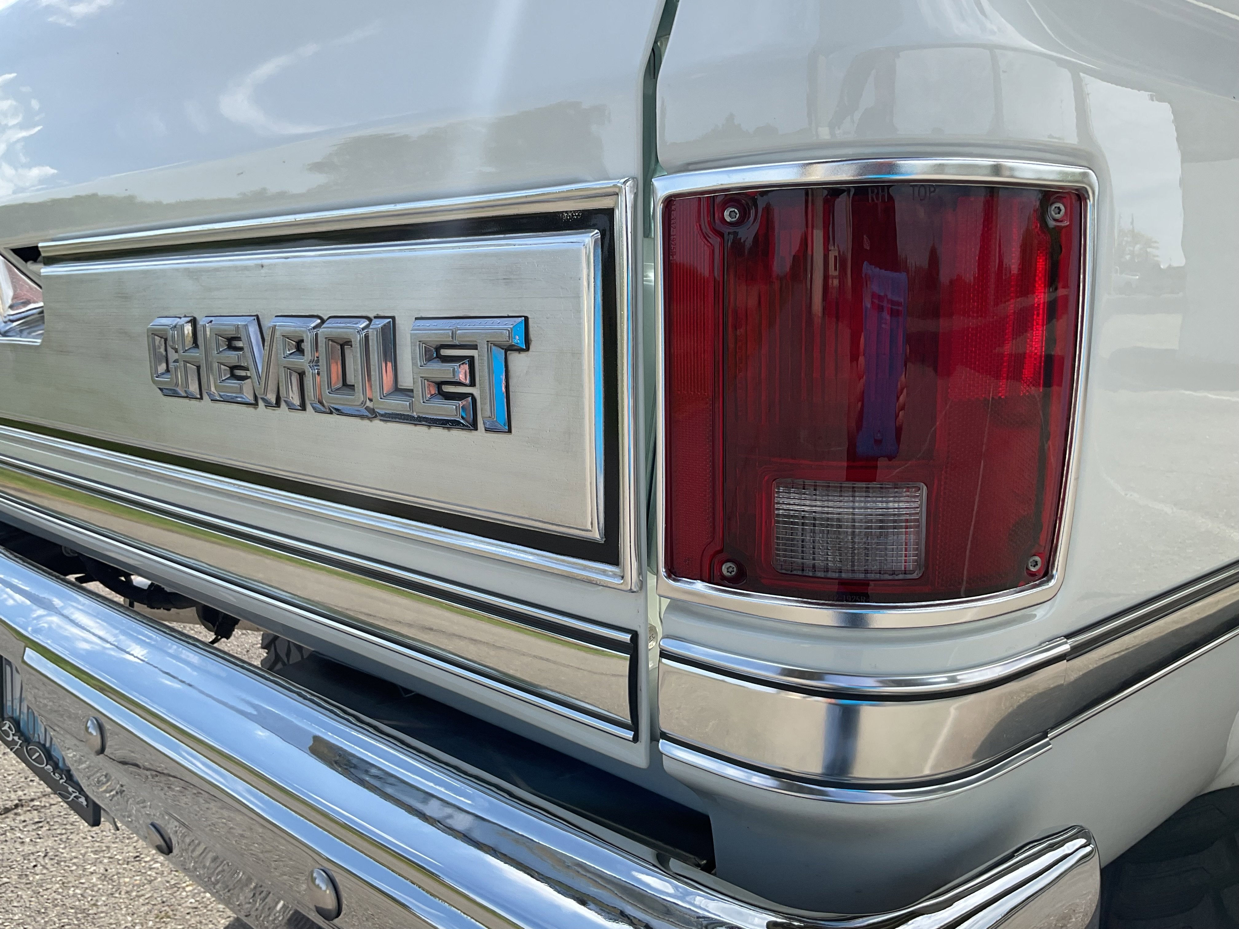 1991 Chevrolet V3500 Pickups 4x4 Crew Cab 3+3
