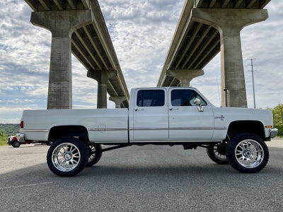 1991 Chevrolet V3500 Pickups 4x4 Crew Cab 3+3