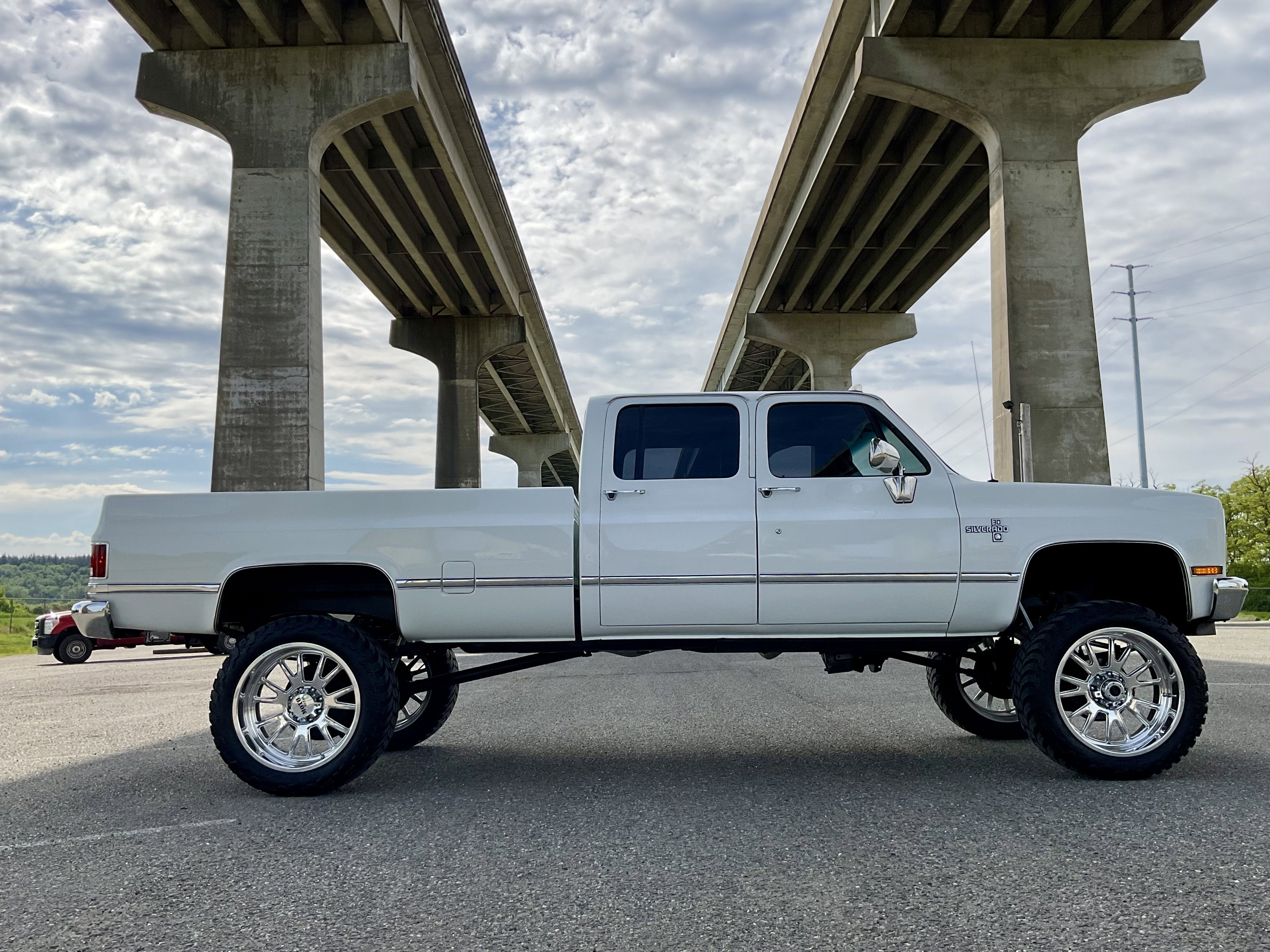 1991 Chevrolet V3500 Pickups 4x4 Crew Cab 3+3