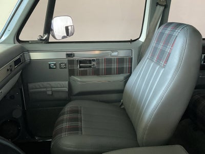 1991 Chevrolet V3500 Pickups 4x4 Crew Cab 3+3 Long Bed