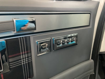1991 Chevrolet V3500 Pickups 4x4 Crew Cab 3+3 Long Bed