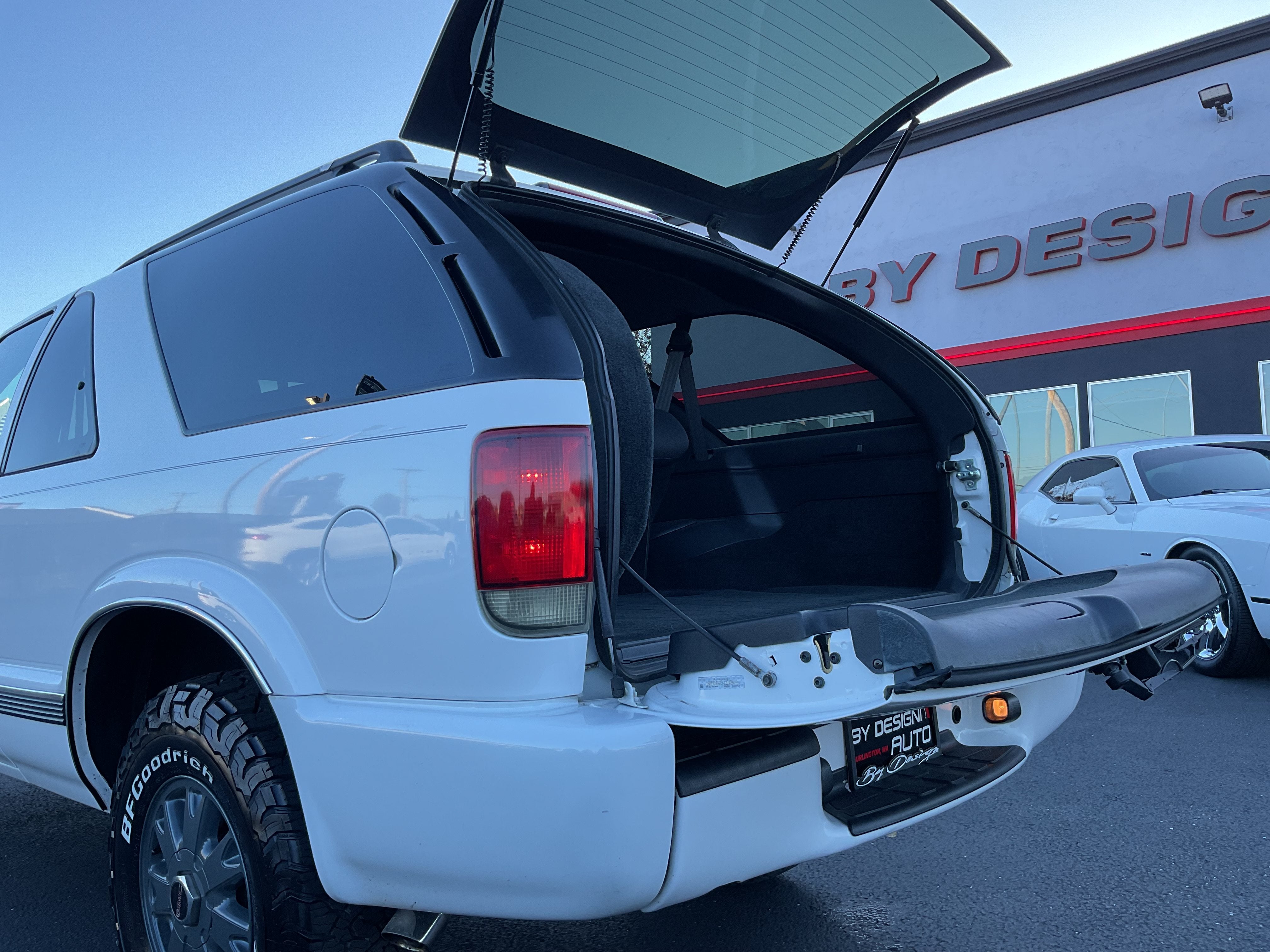 2005 GMC Jimmy 2 dr SLS 4x4