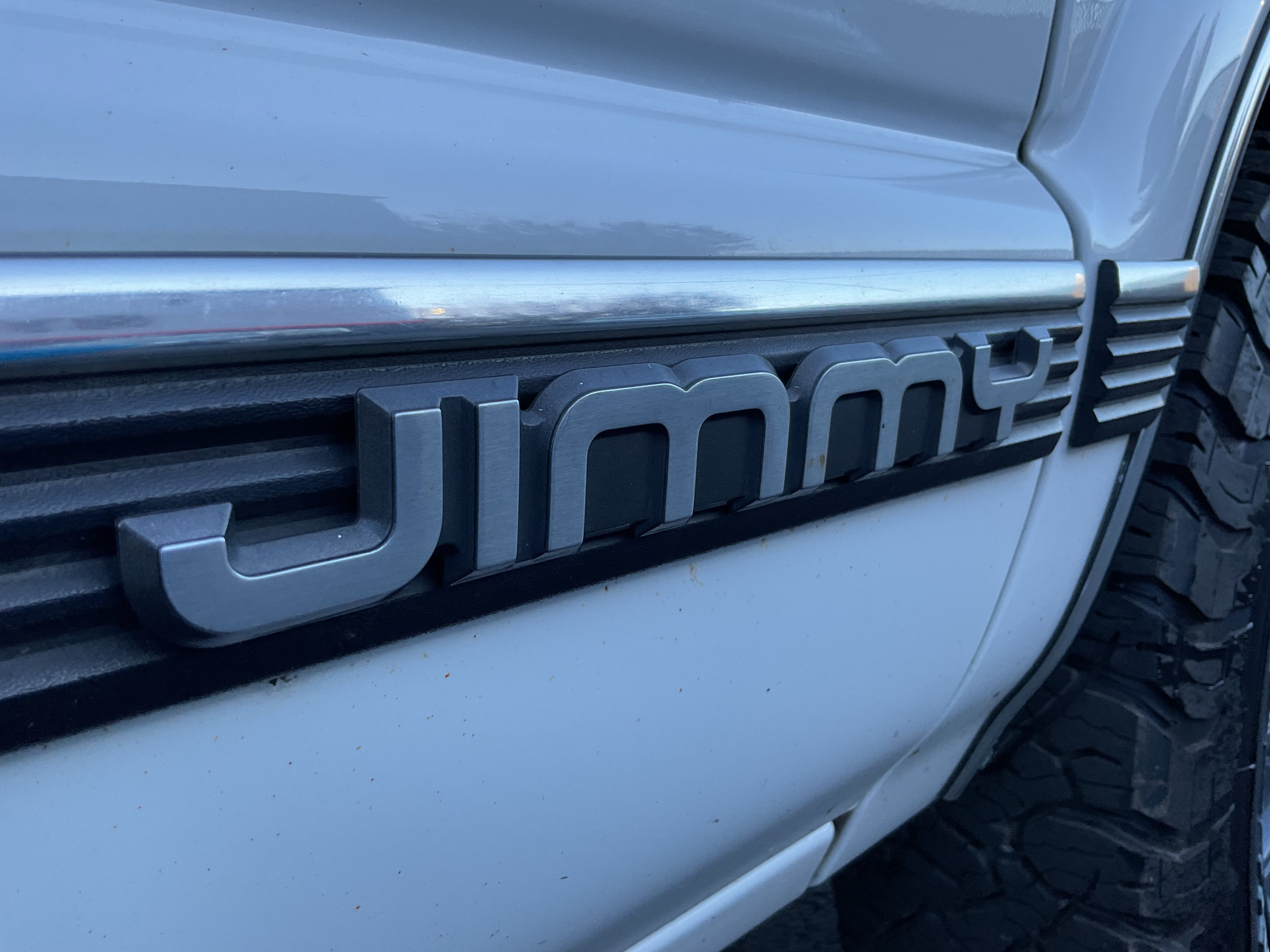 2005 GMC Jimmy 2 dr SLS 4x4