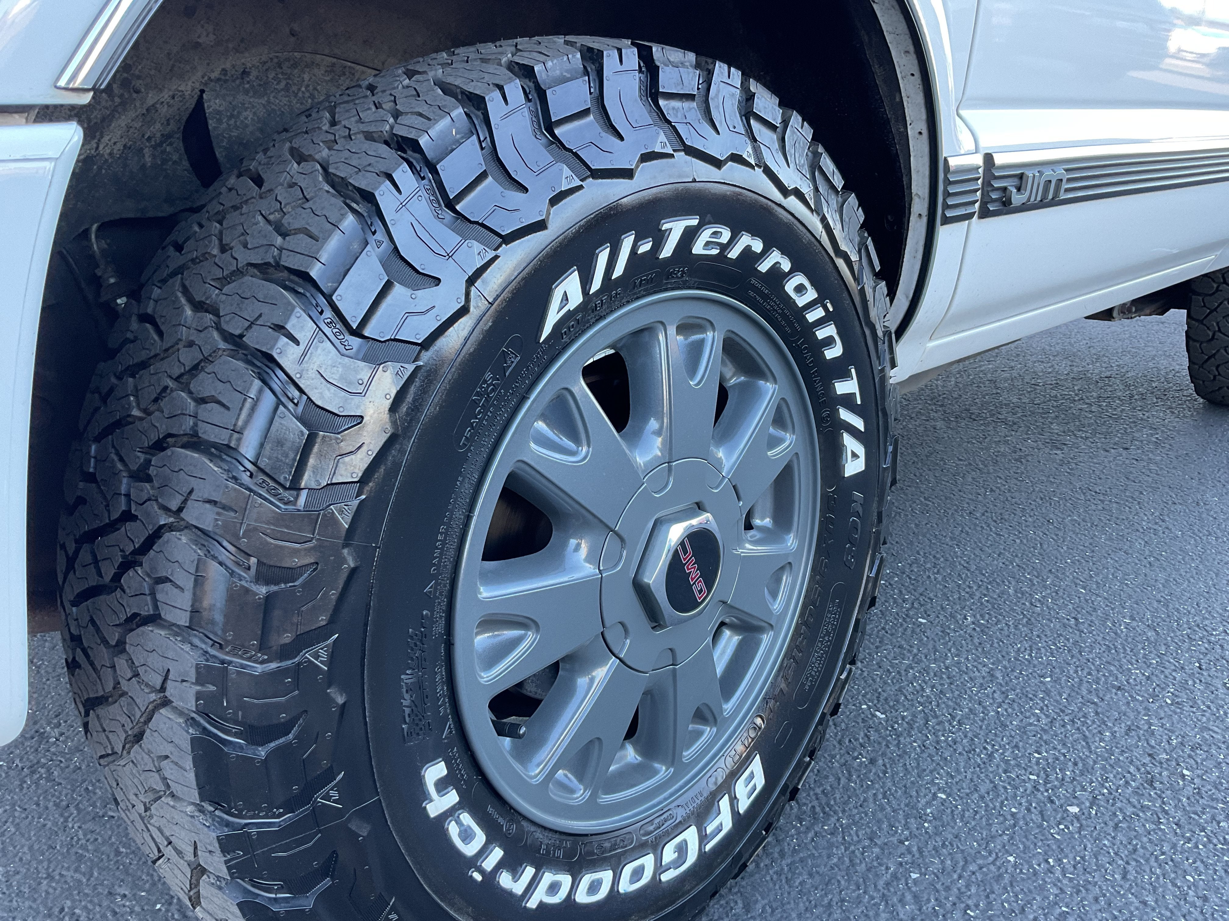 2005 GMC Jimmy 2 dr SLS 4x4