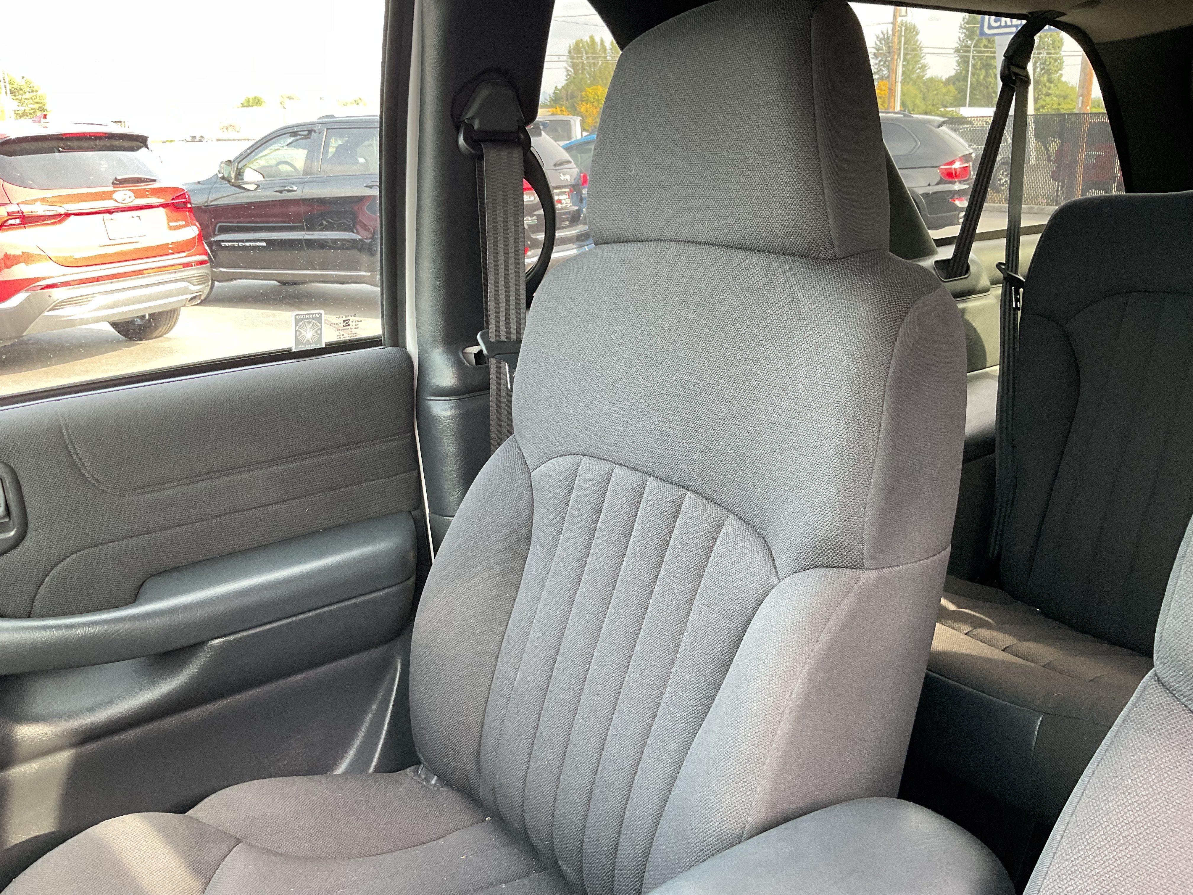 2005 GMC Jimmy 2 dr SLS 4x4