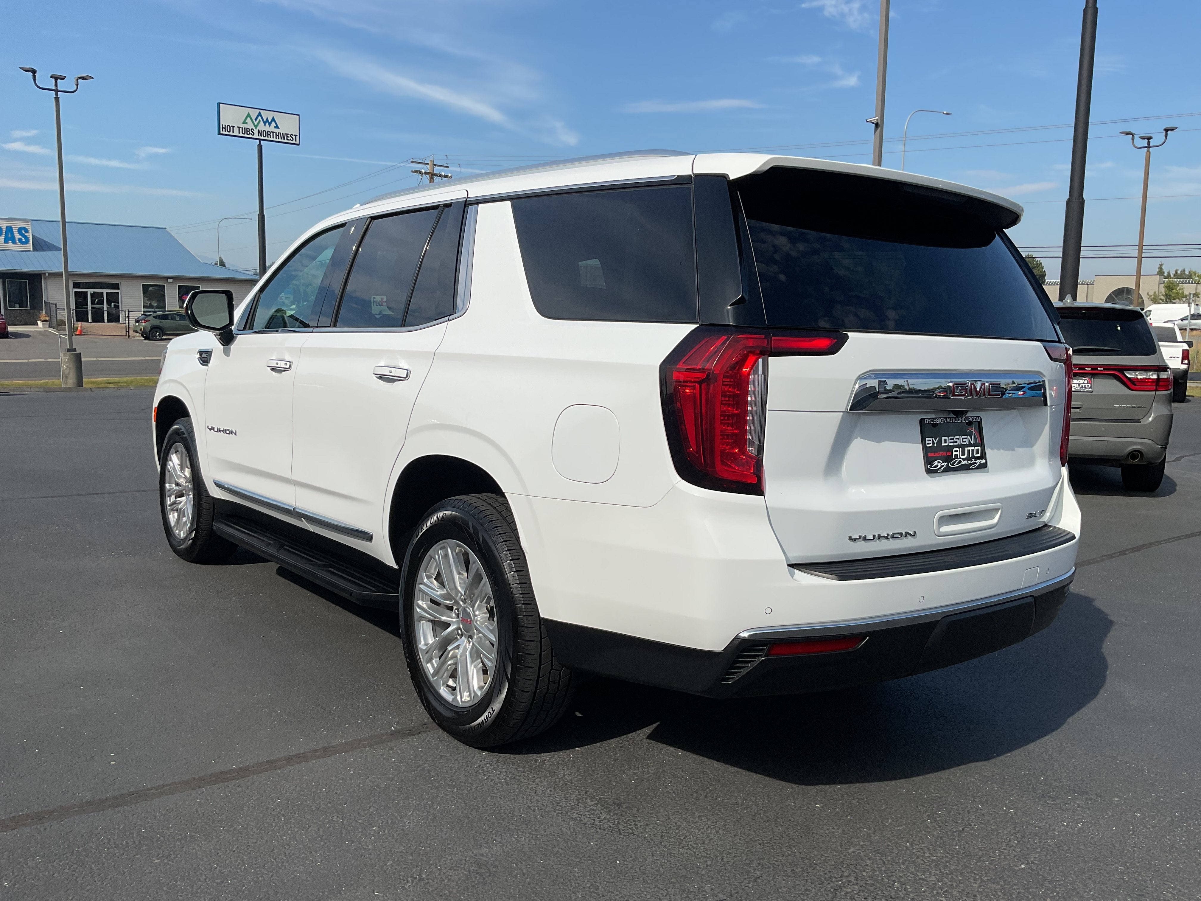 2024 GMC Yukon SLT
