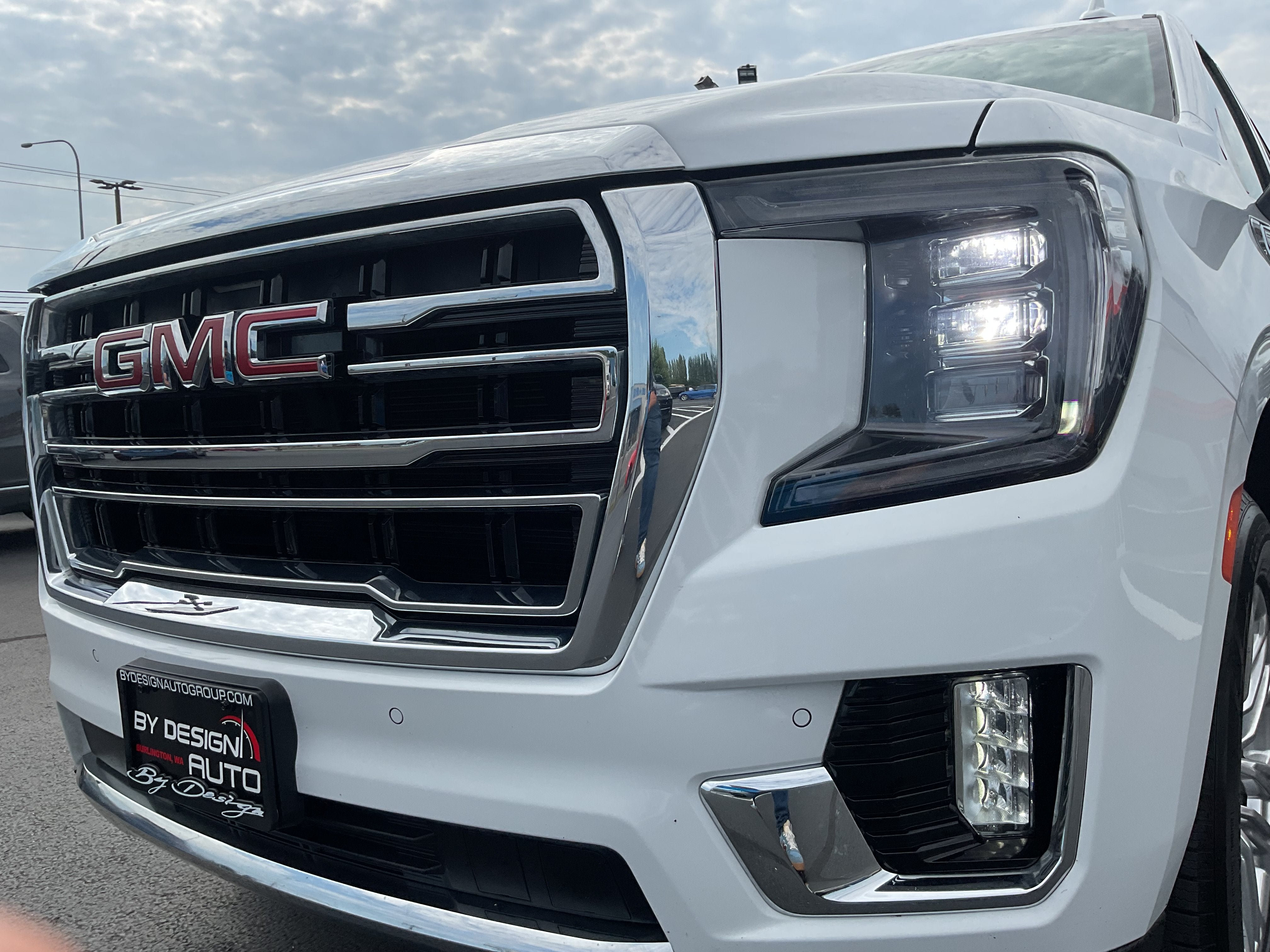 2024 GMC Yukon SLT