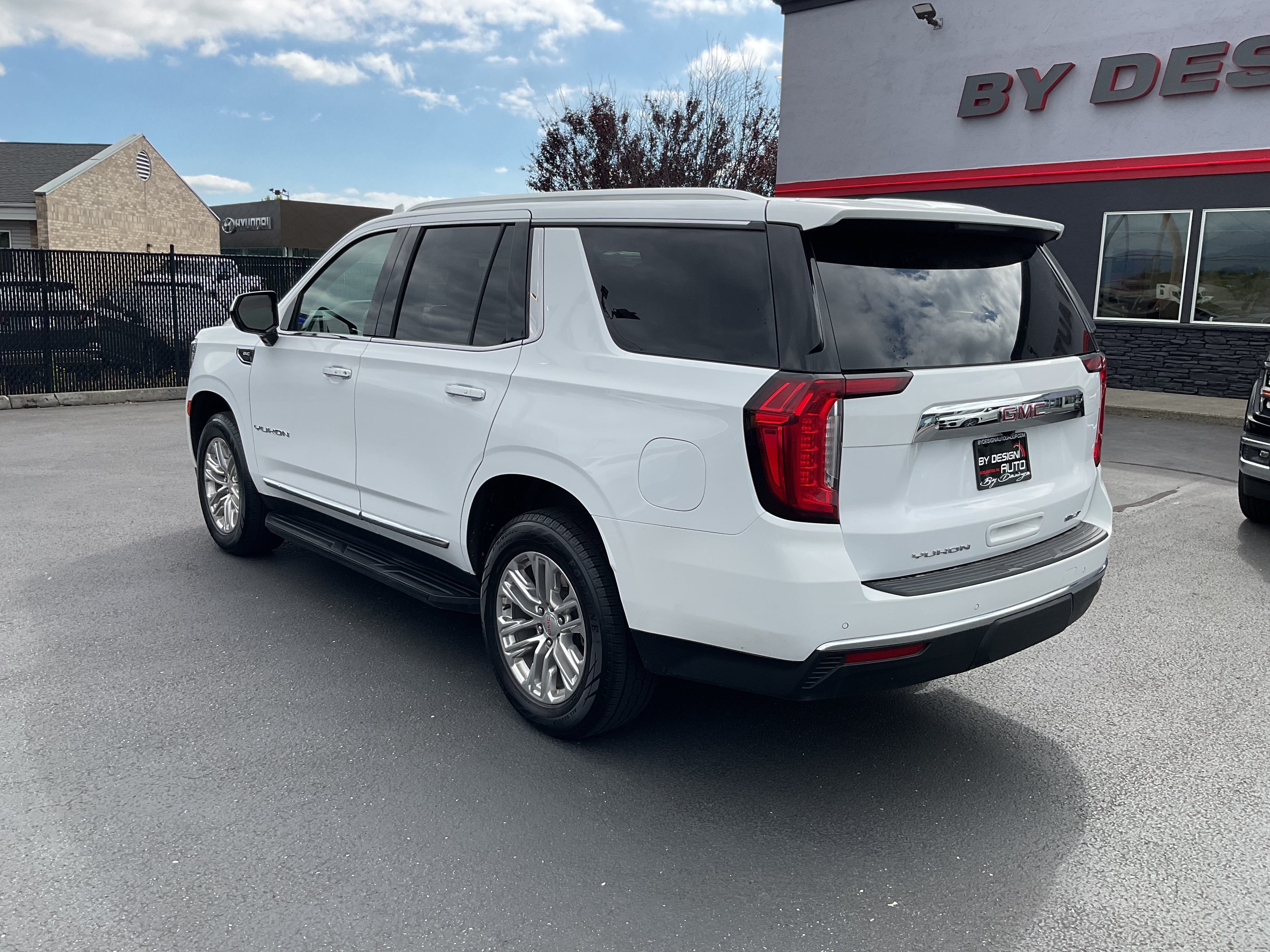 2024 GMC Yukon SLT