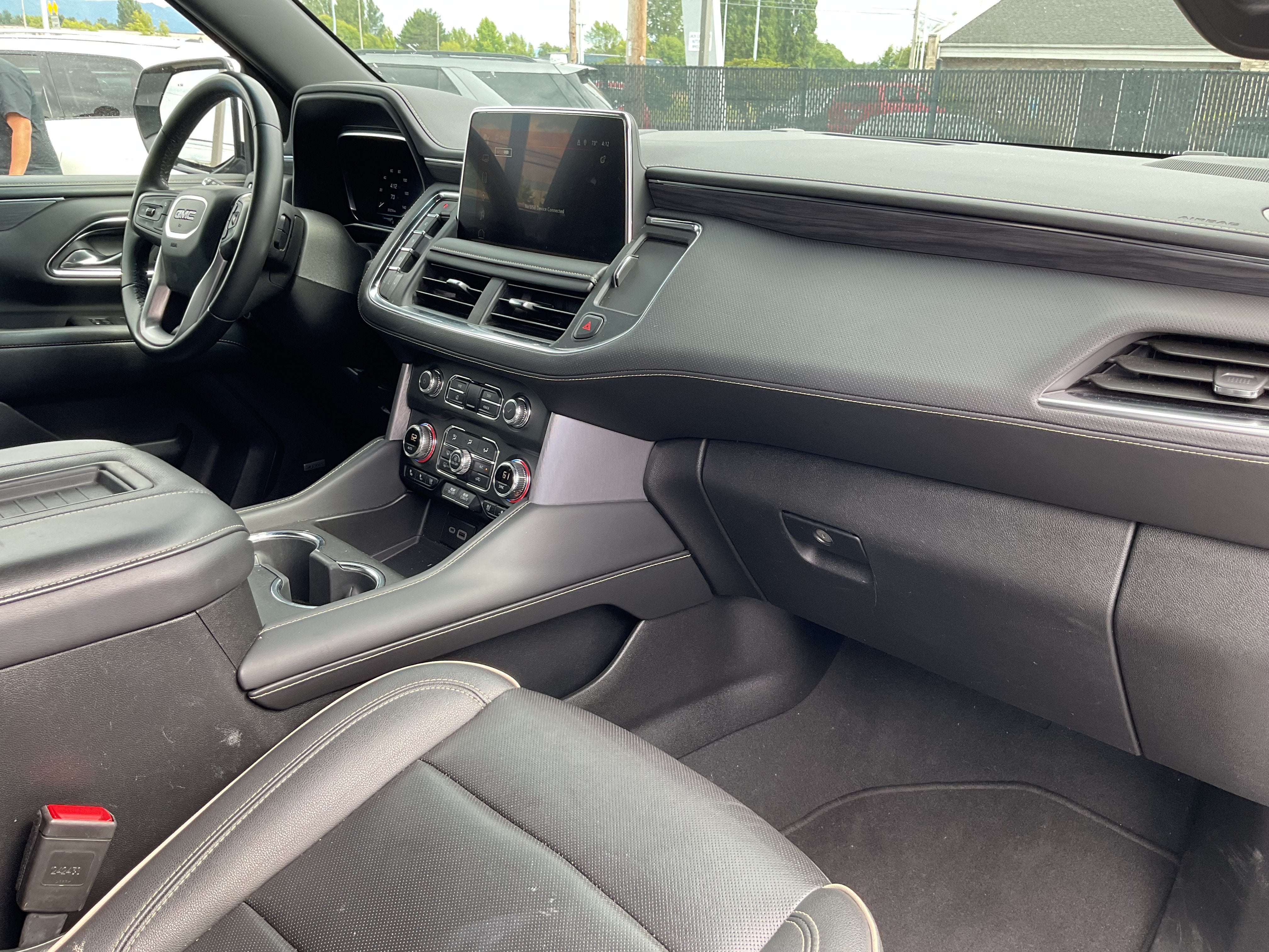 2024 GMC Yukon SLT