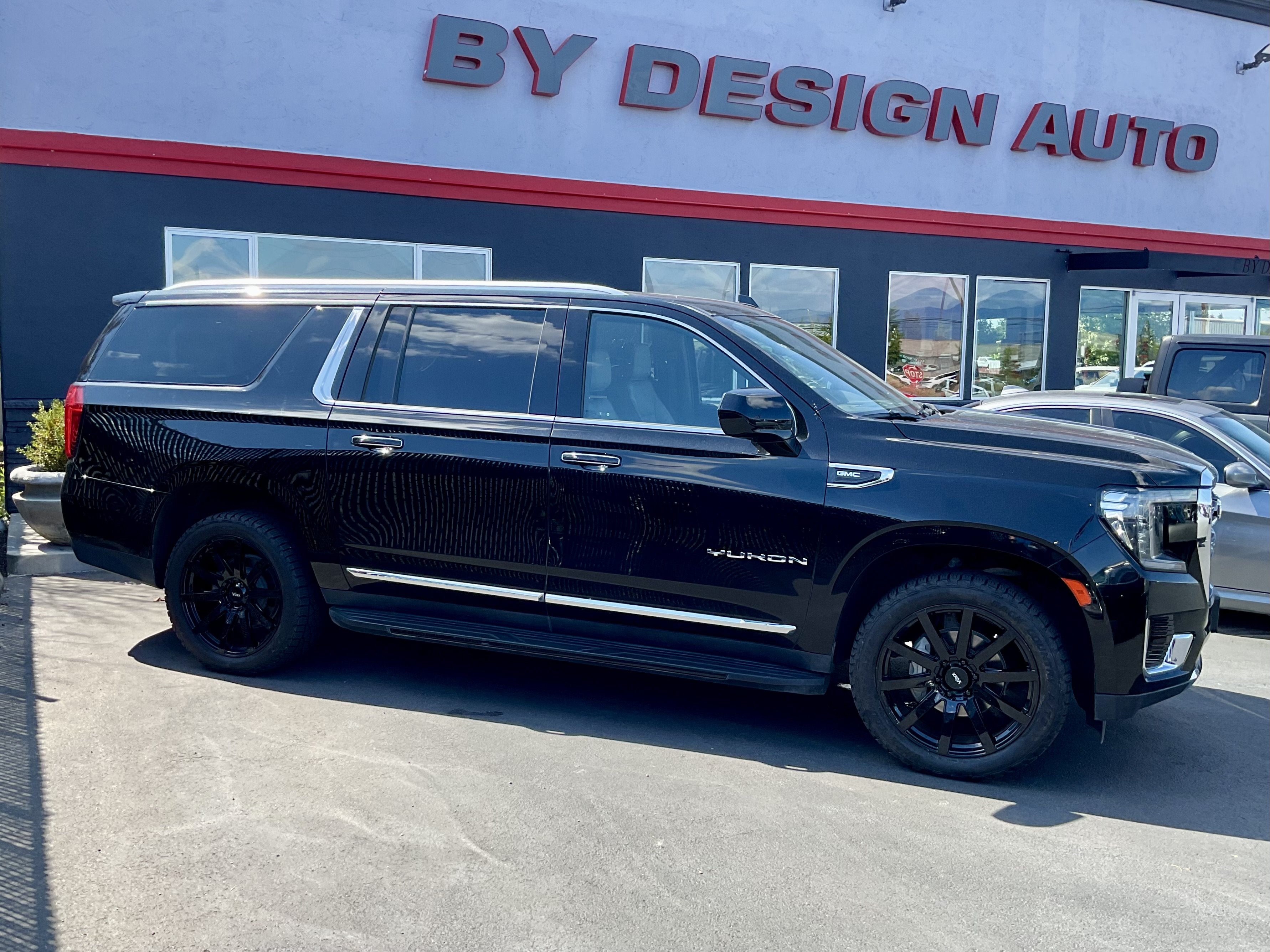 2024 GMC Yukon XL 4x4 SLT