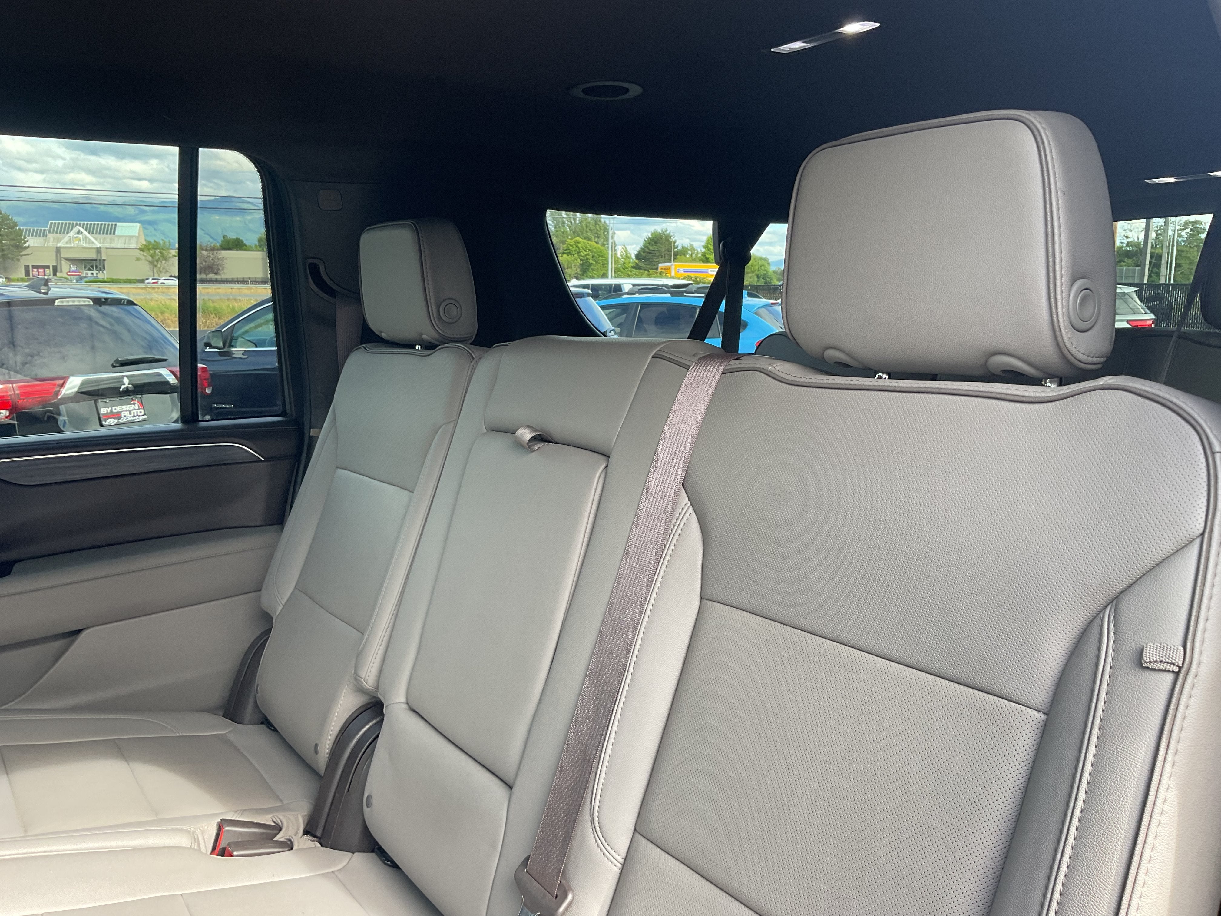 2024 GMC Yukon XL 4x4 SLT