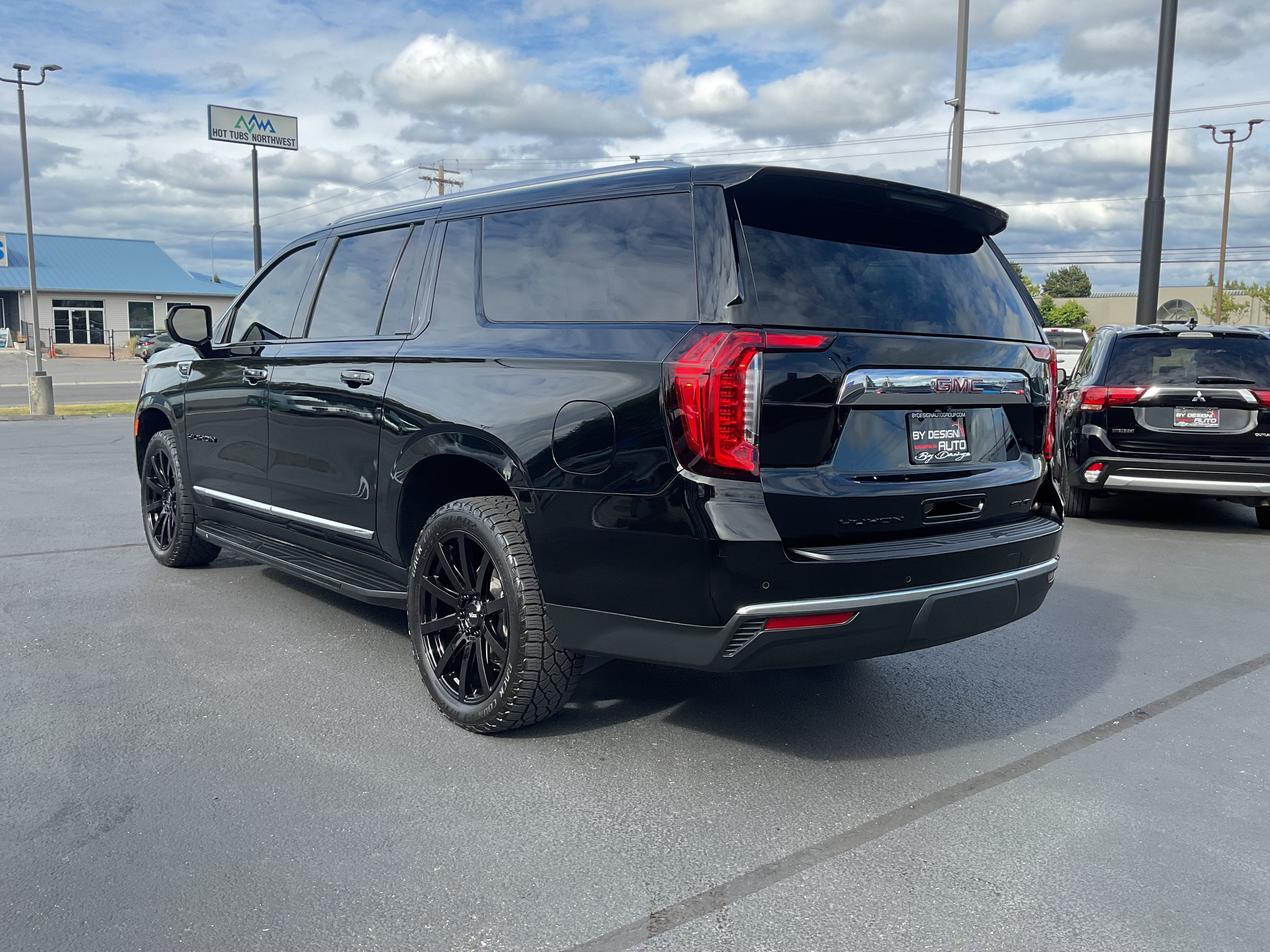 2024 GMC Yukon XL 4x4 SLT