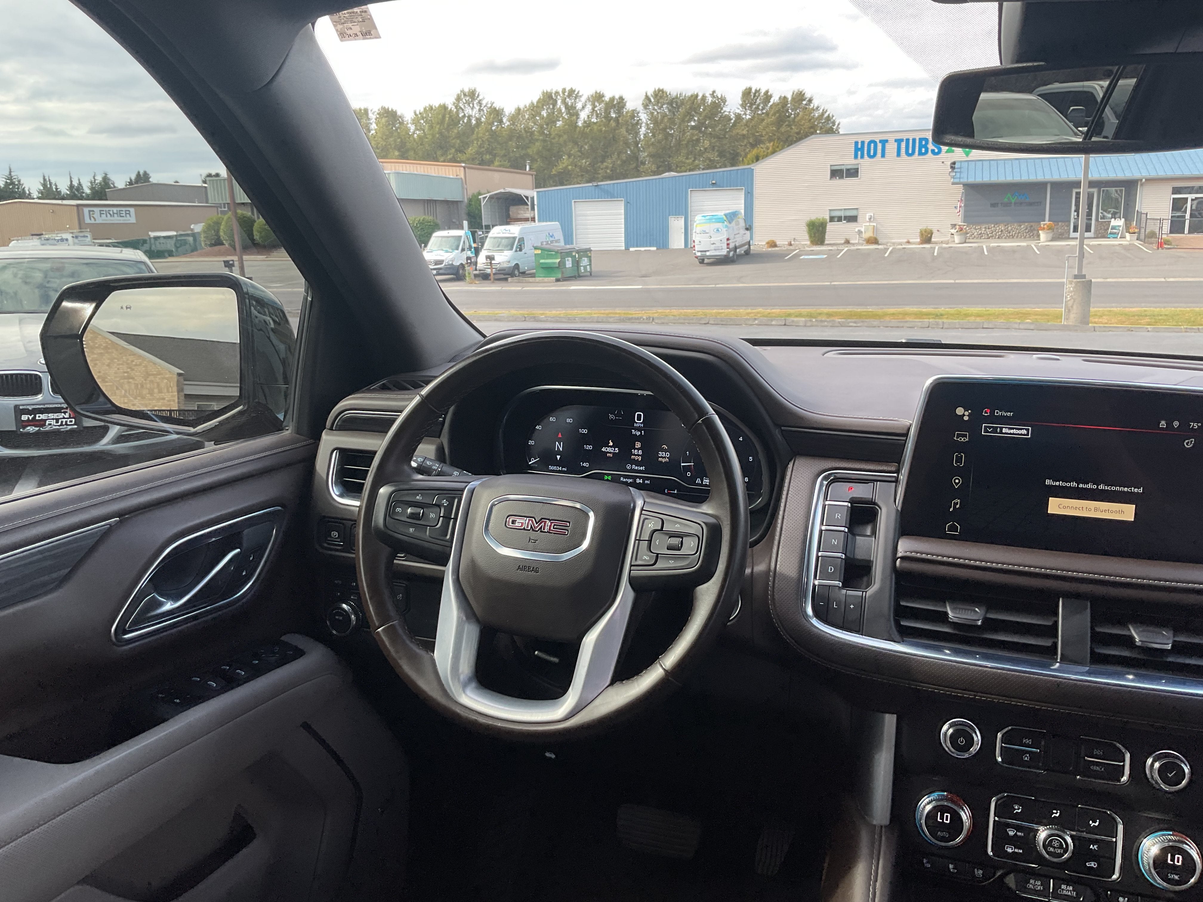 2024 GMC Yukon XL 4x4 SLT