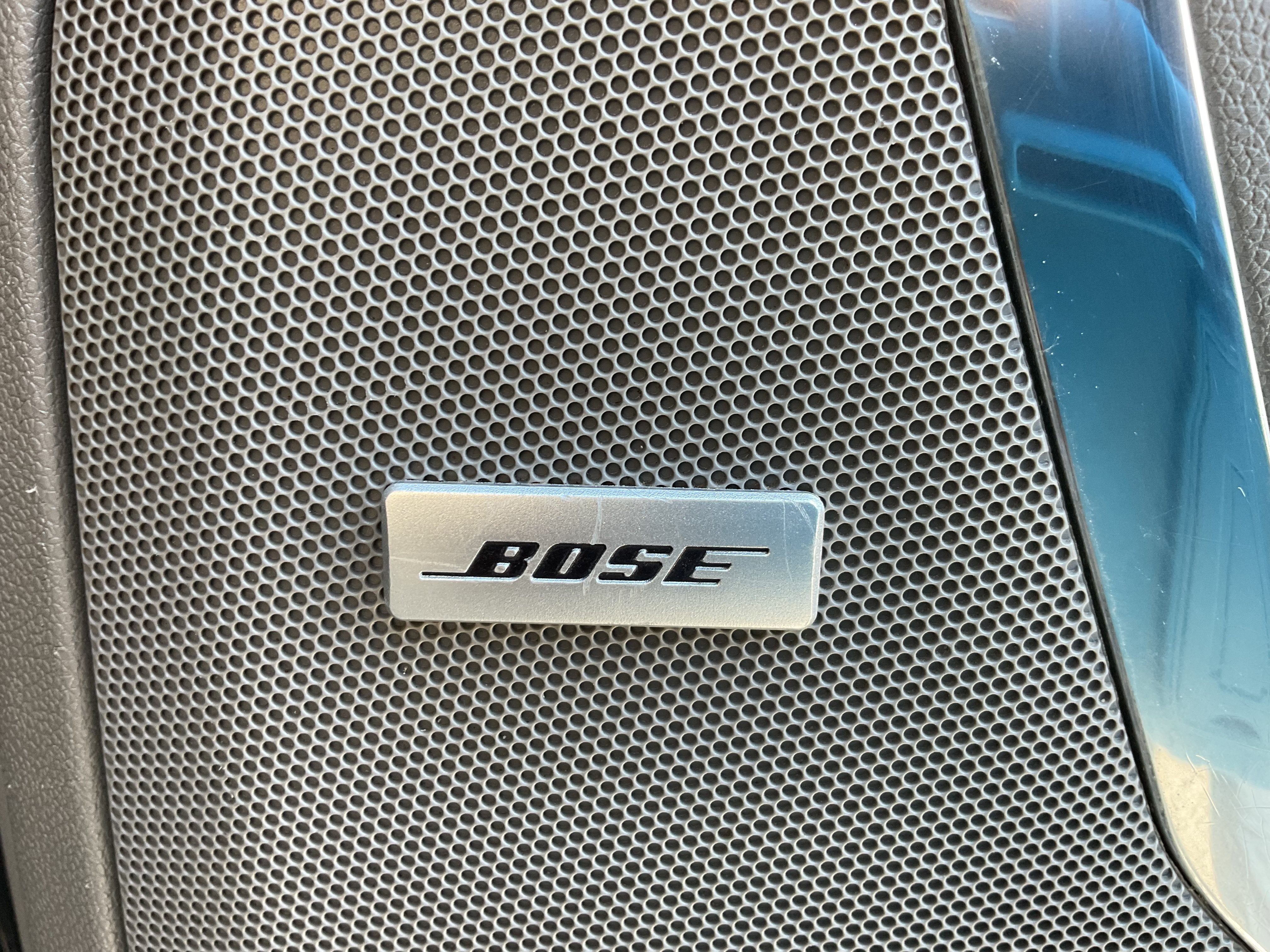 2024 GMC Yukon XL 4x4 SLT