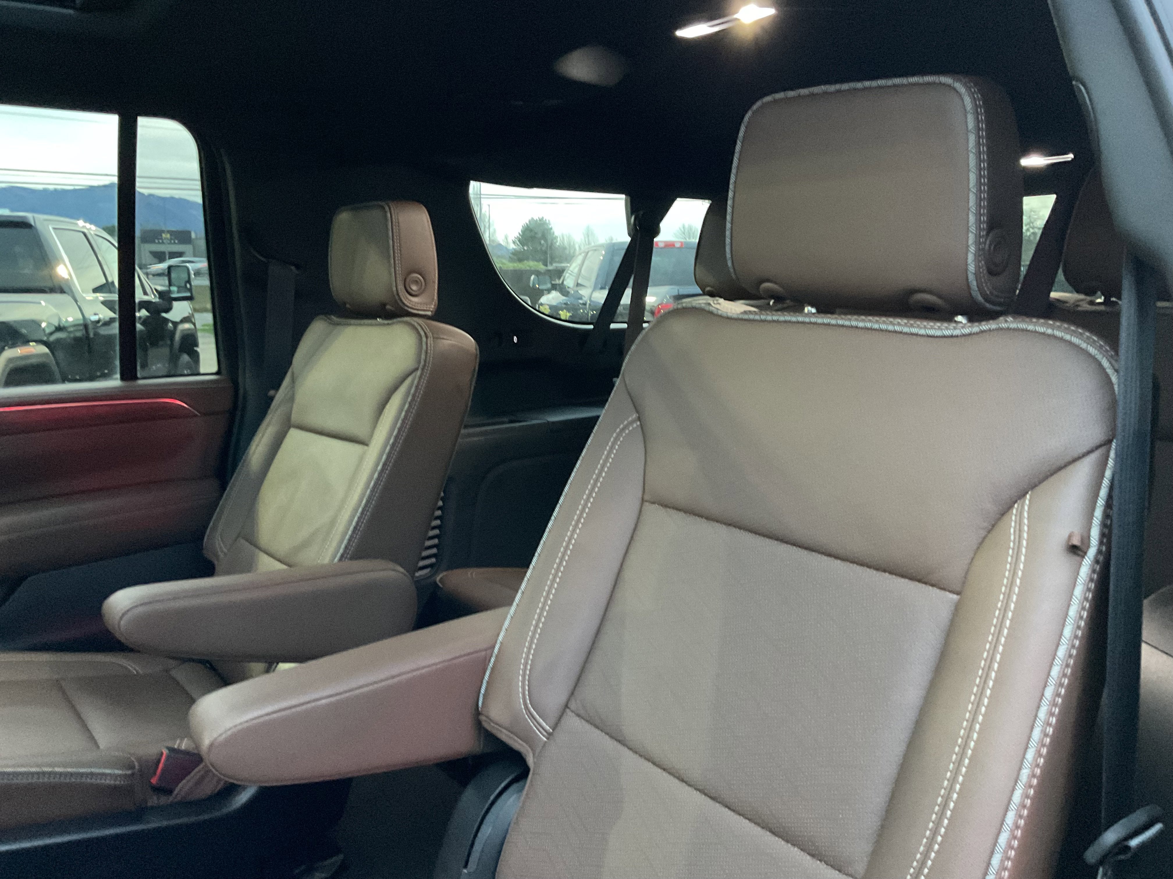 2024 Chevrolet Suburban High Country 4x4 Diesel