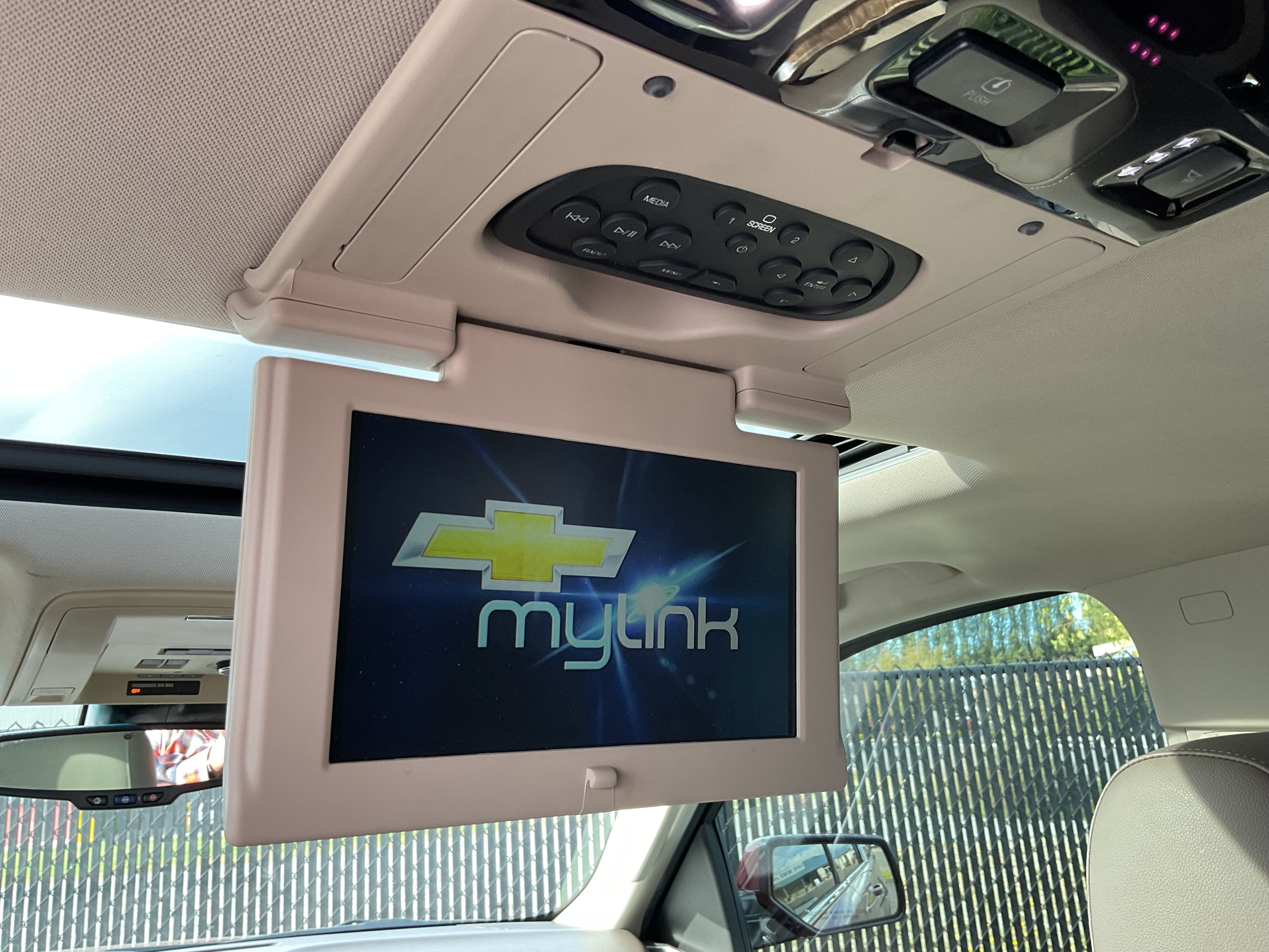 2016 Chevrolet Suburban LT Z71 4x4