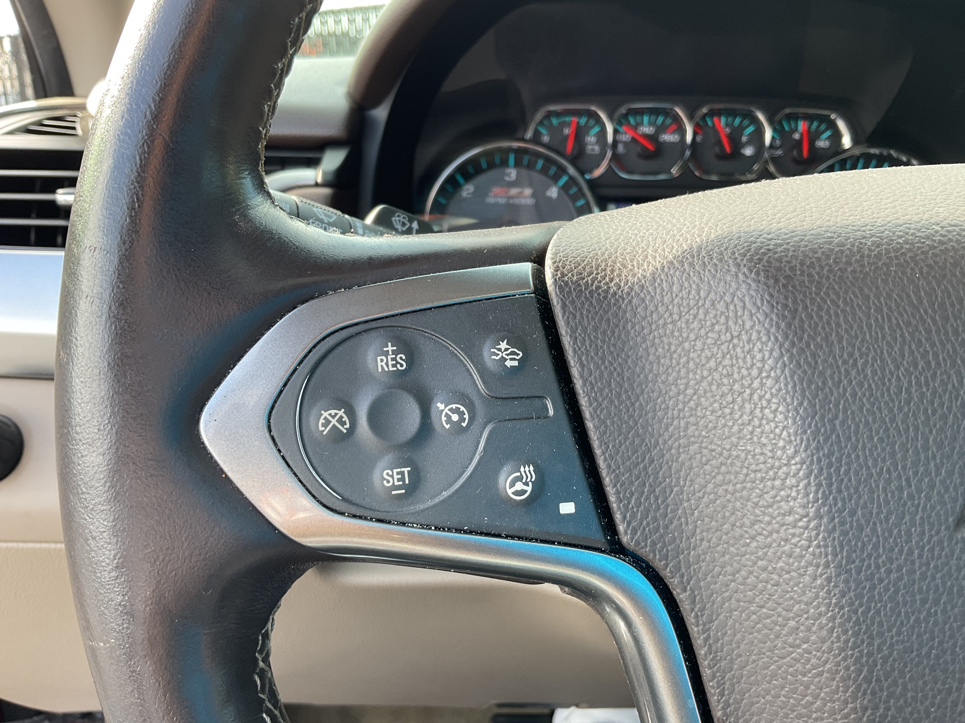 2016 Chevrolet Suburban LT Z71 4x4