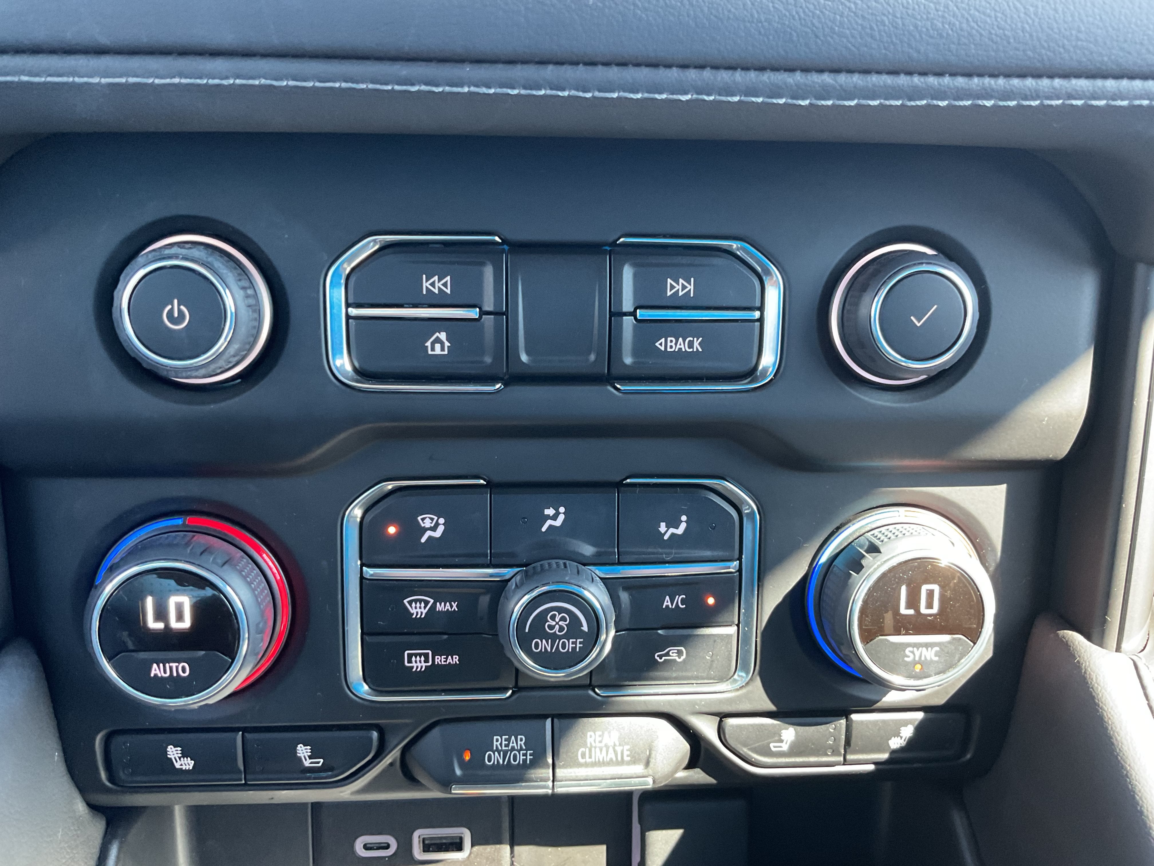 2023 Chevrolet Tahoe LT Premium Diesel 4x4