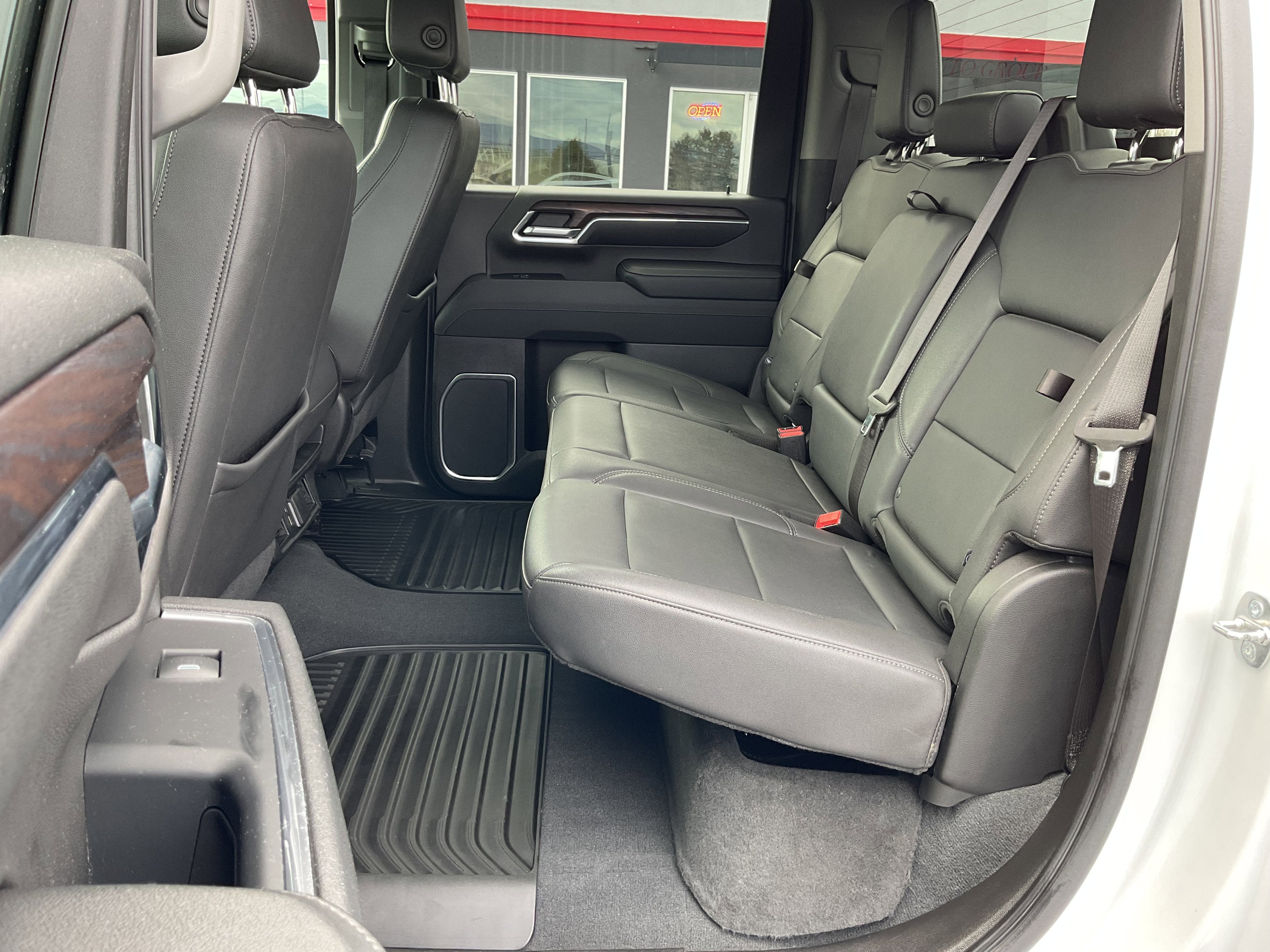 2024 GMC Sierra 3500HD SLT Duramax Diesel 4x4