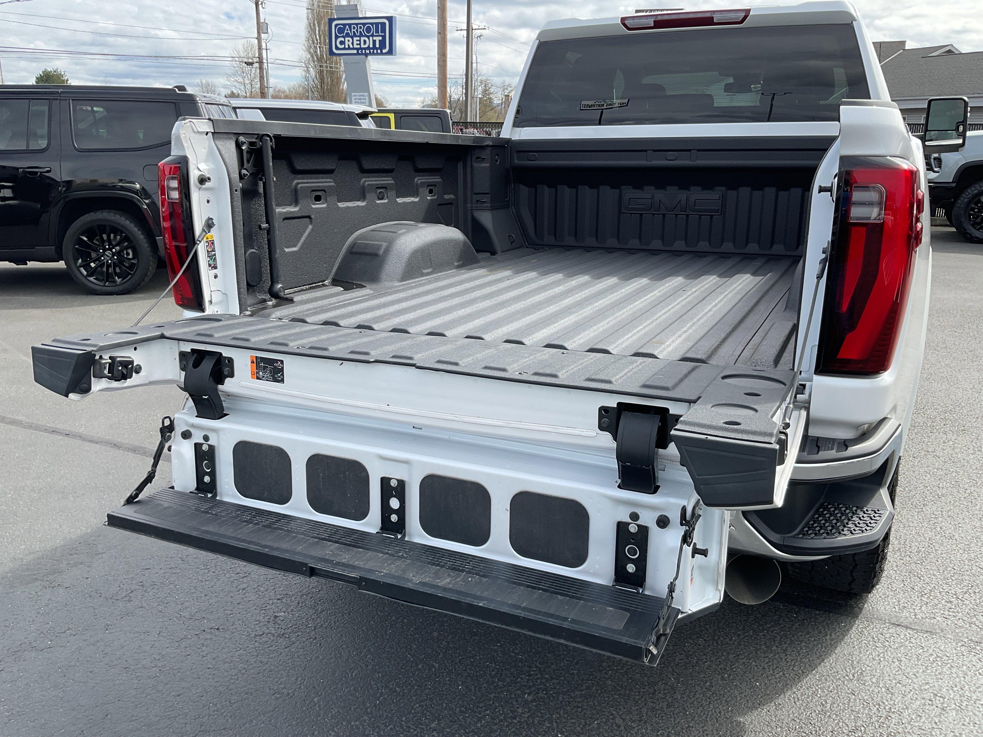 2024 GMC Sierra 3500HD SLT Duramax Diesel 4x4