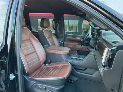 2025 GMC Sierra 3500HD Denali Ultimate Duramax Diesel 4x4