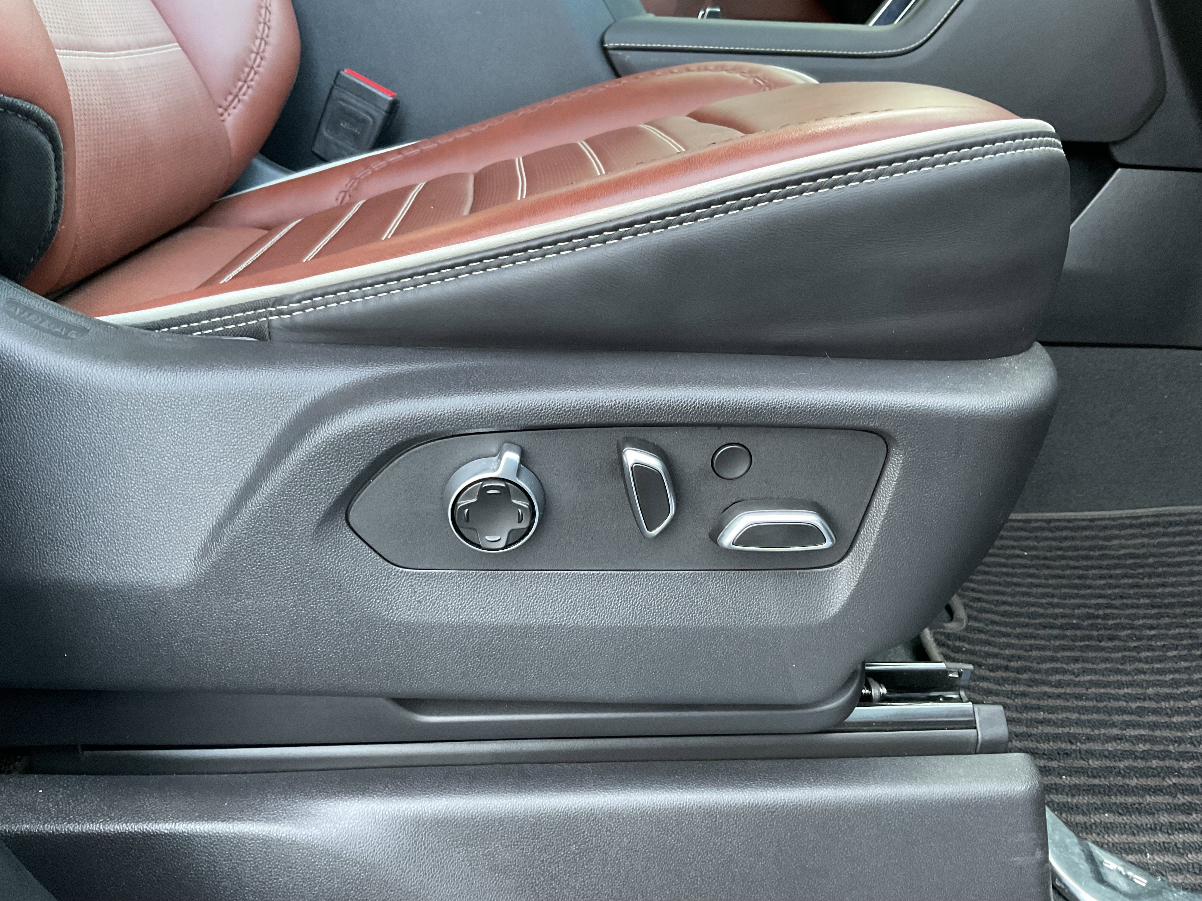 2025 GMC Sierra 3500HD Denali Ultimate Duramax Diesel 4x4