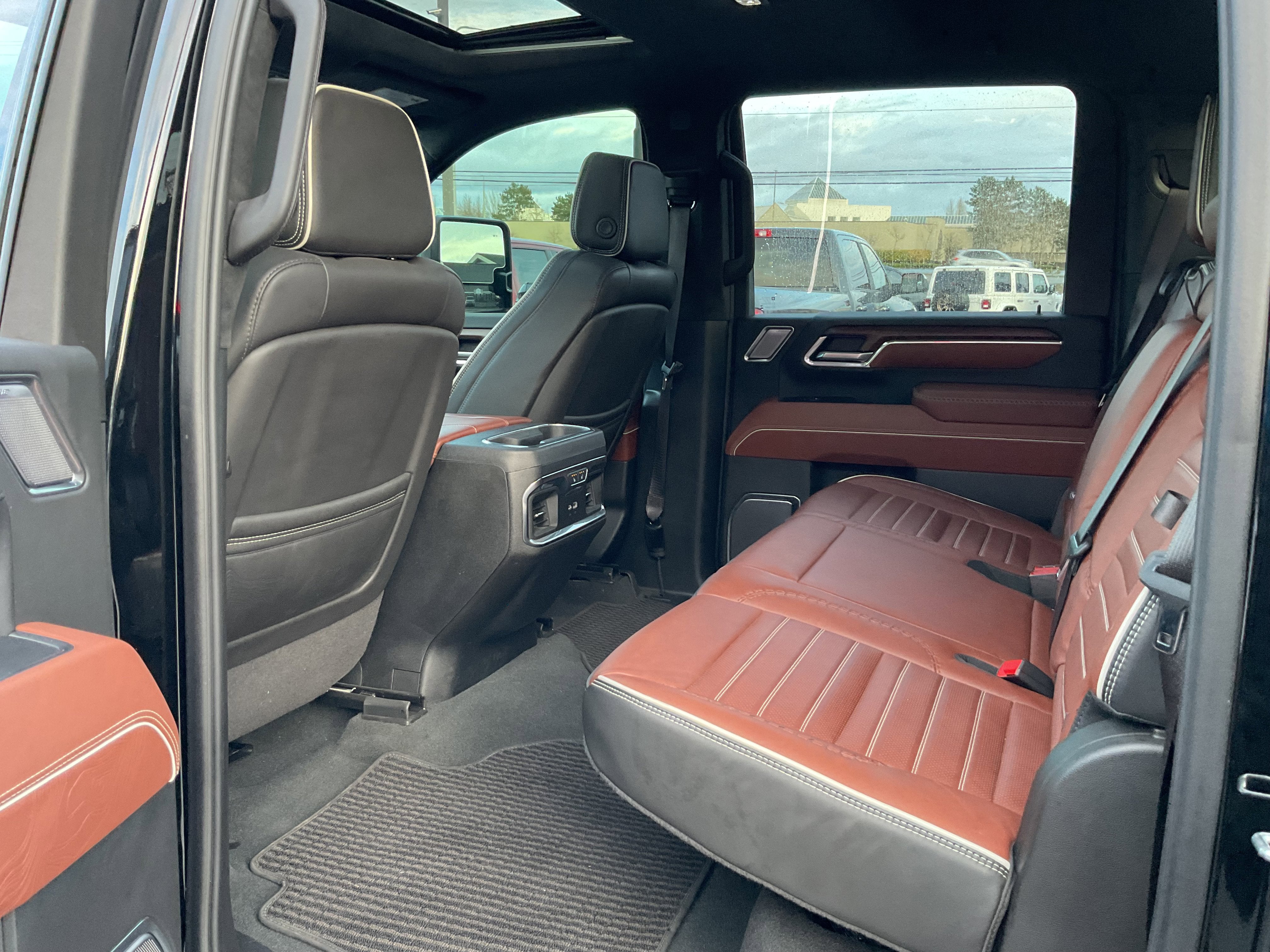 2025 GMC Sierra 3500HD Denali Ultimate Duramax Diesel 4x4