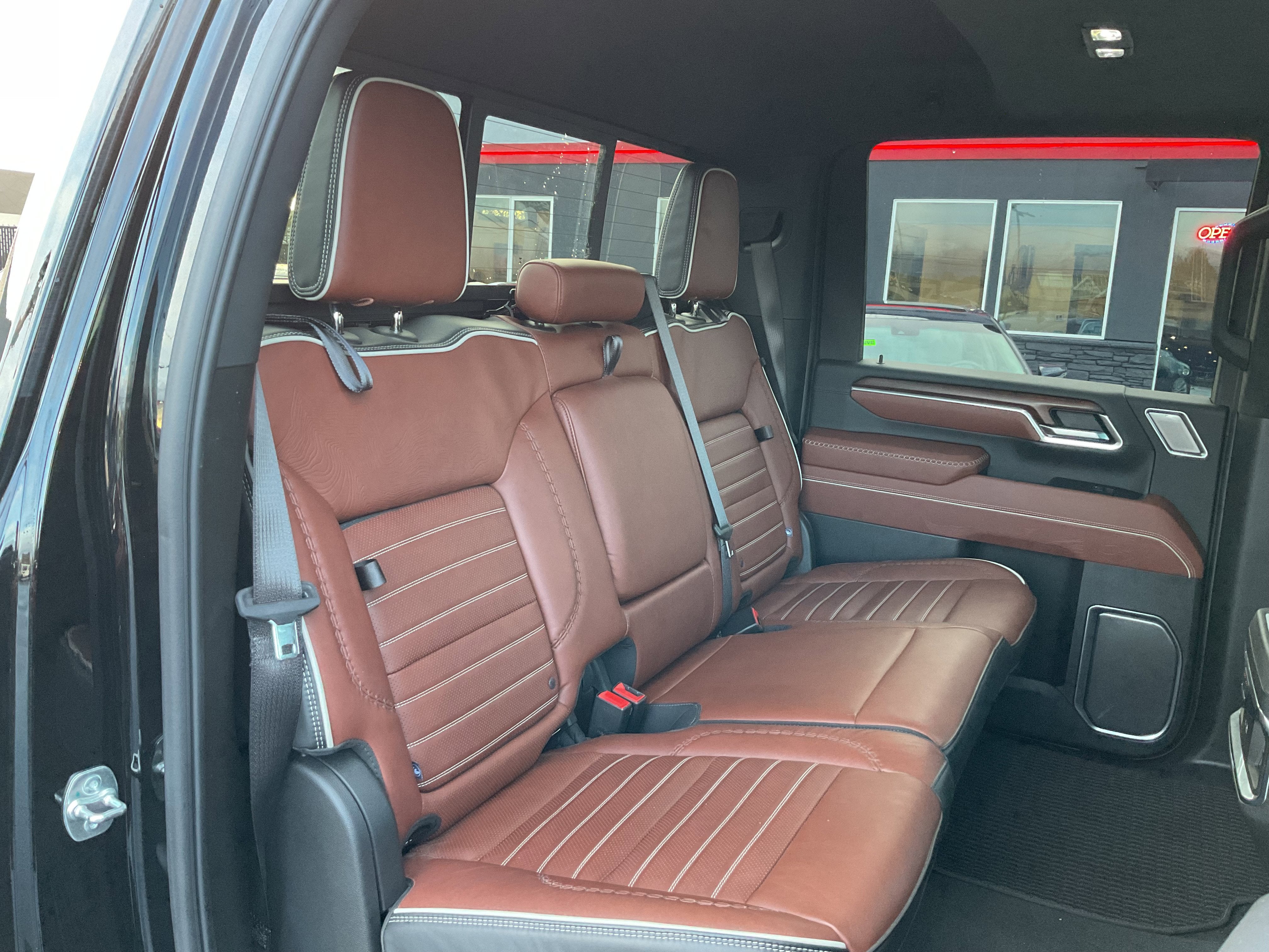 2025 GMC Sierra 3500HD Denali Ultimate Duramax Diesel 4x4