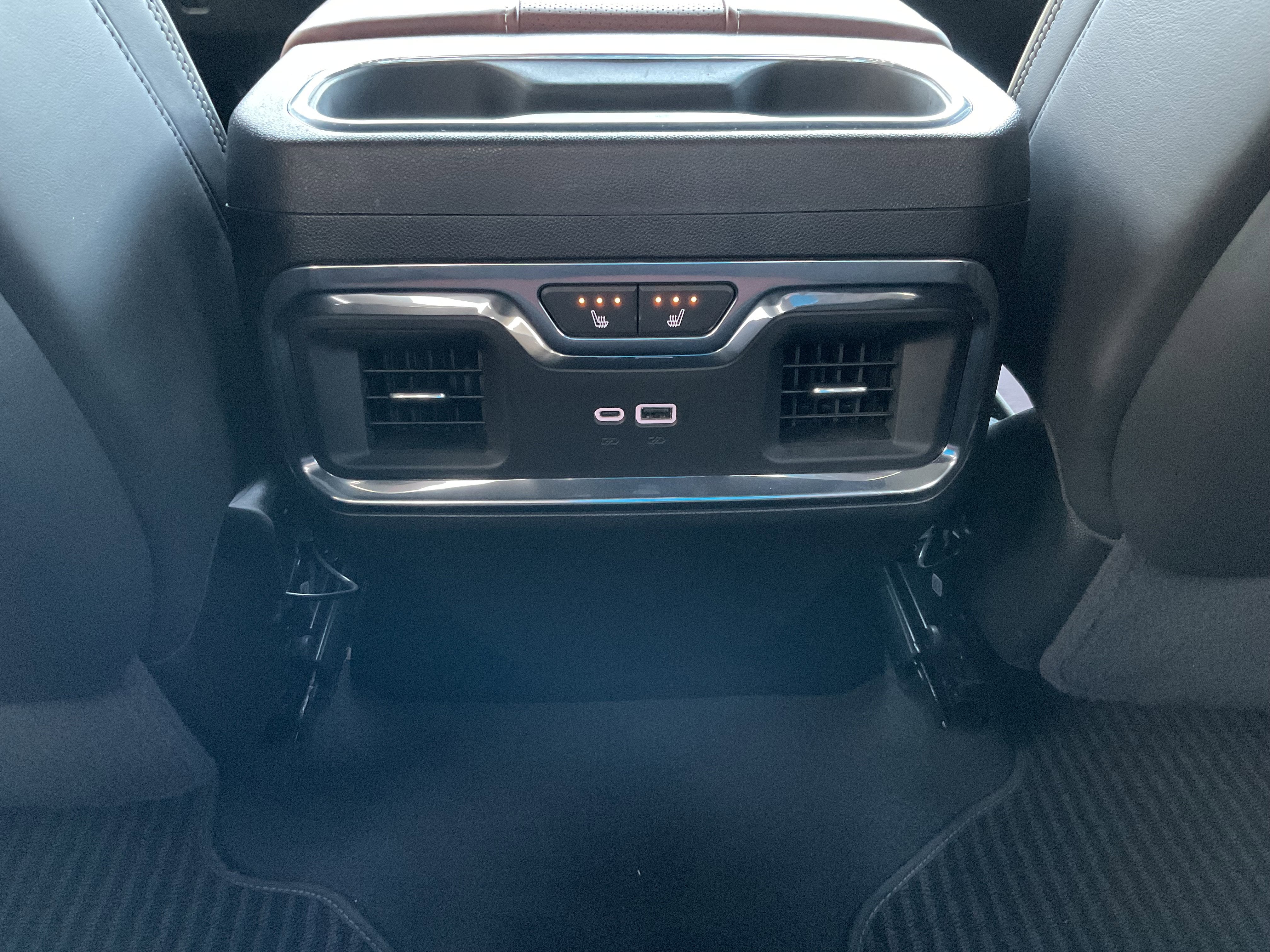 2025 GMC Sierra 3500HD Denali Ultimate Duramax Diesel 4x4