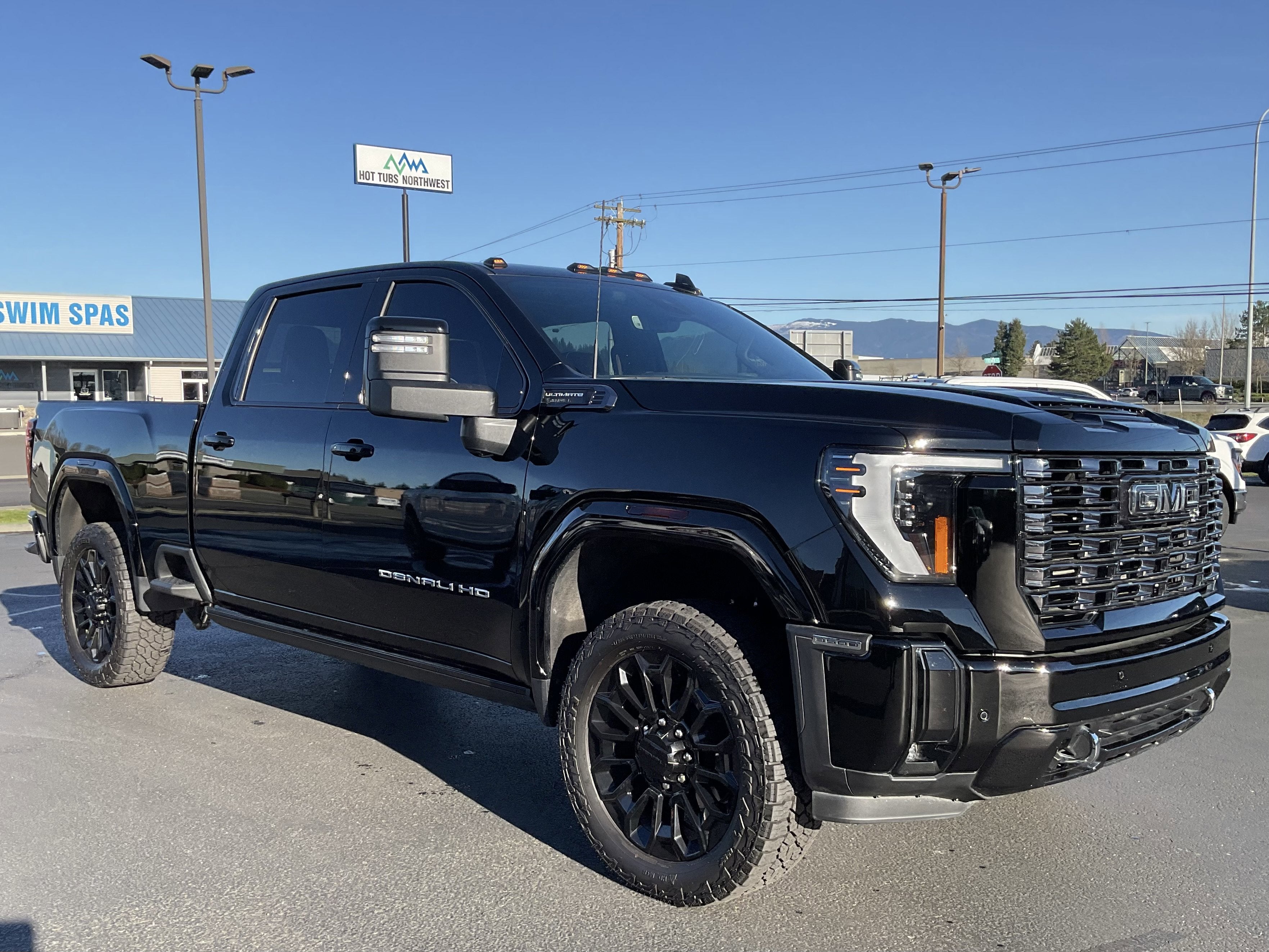 2025 GMC Sierra 3500HD Denali Ultimate Duramax Diesel 4x4