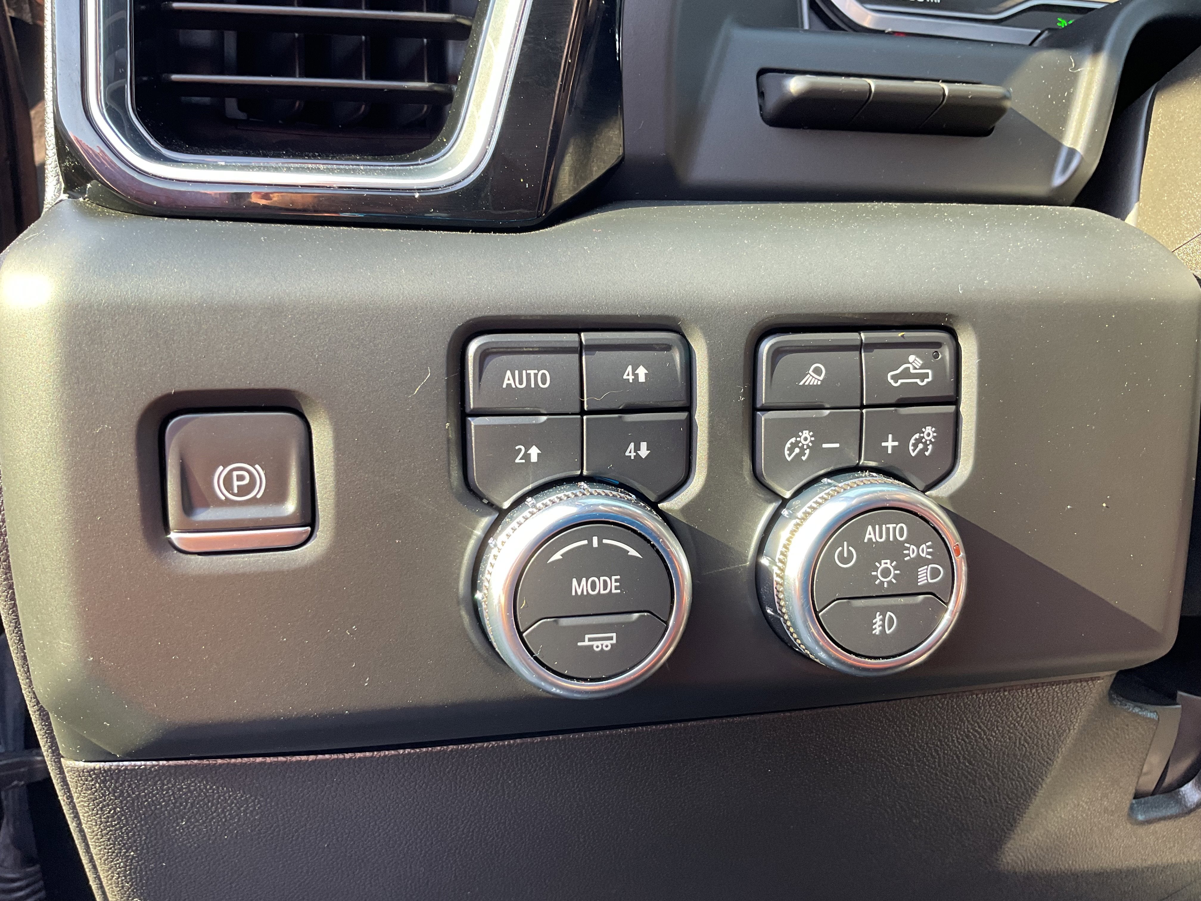 2025 GMC Sierra 3500HD Denali Ultimate Duramax Diesel 4x4