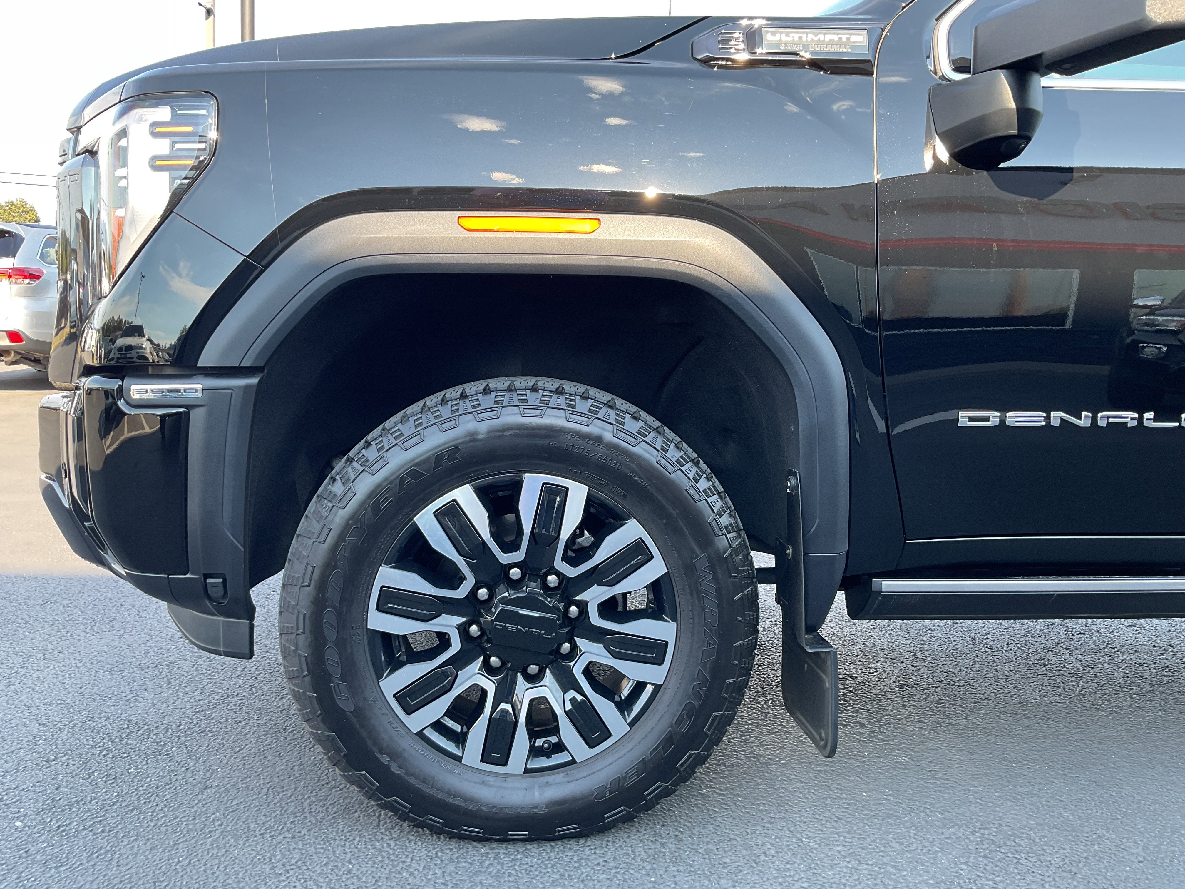 2025 GMC Sierra 3500HD Denali Ultimate Duramax Diesel 4x4