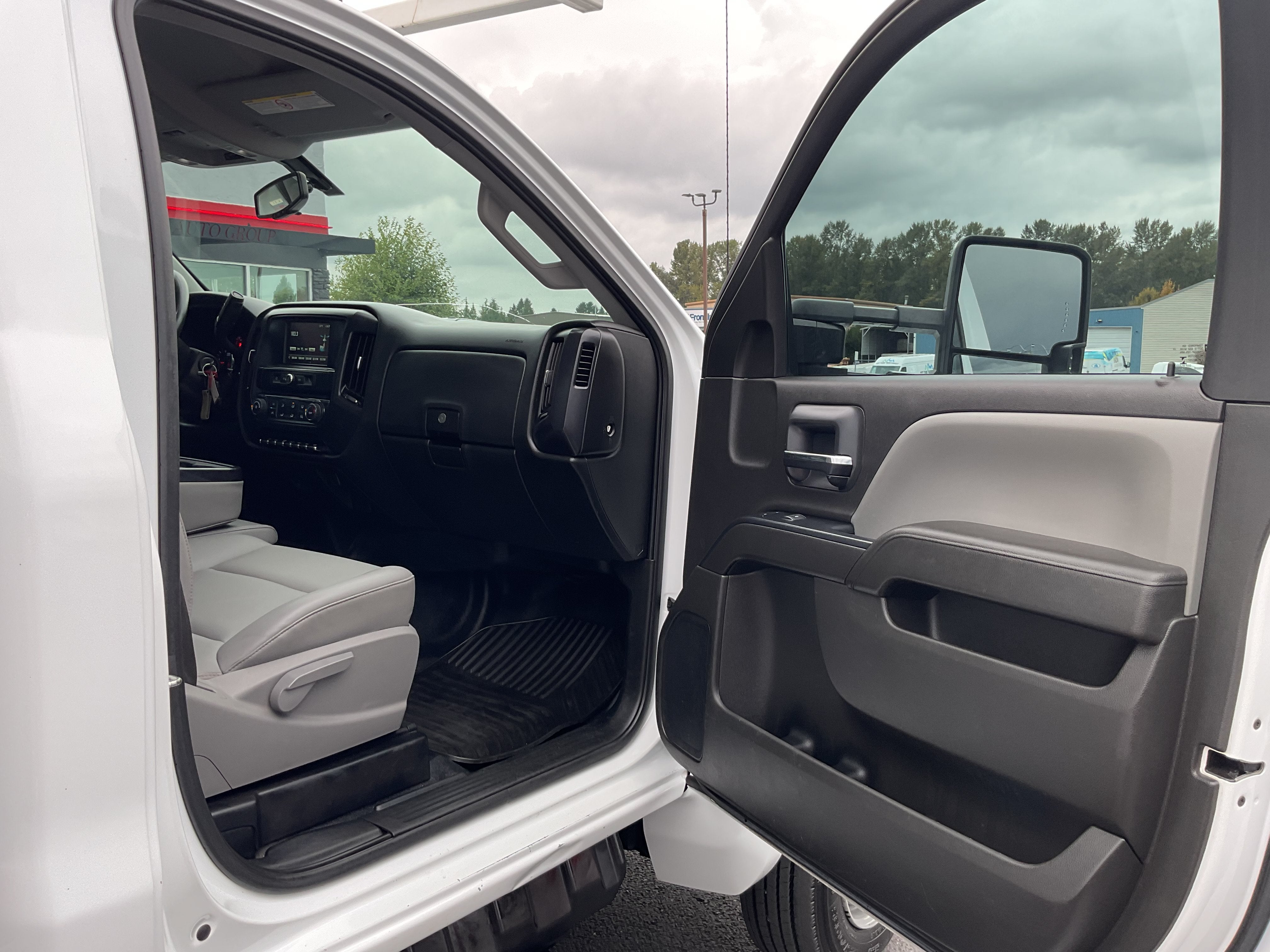 2022 Chevrolet Regular cab Medium Duty Duramax