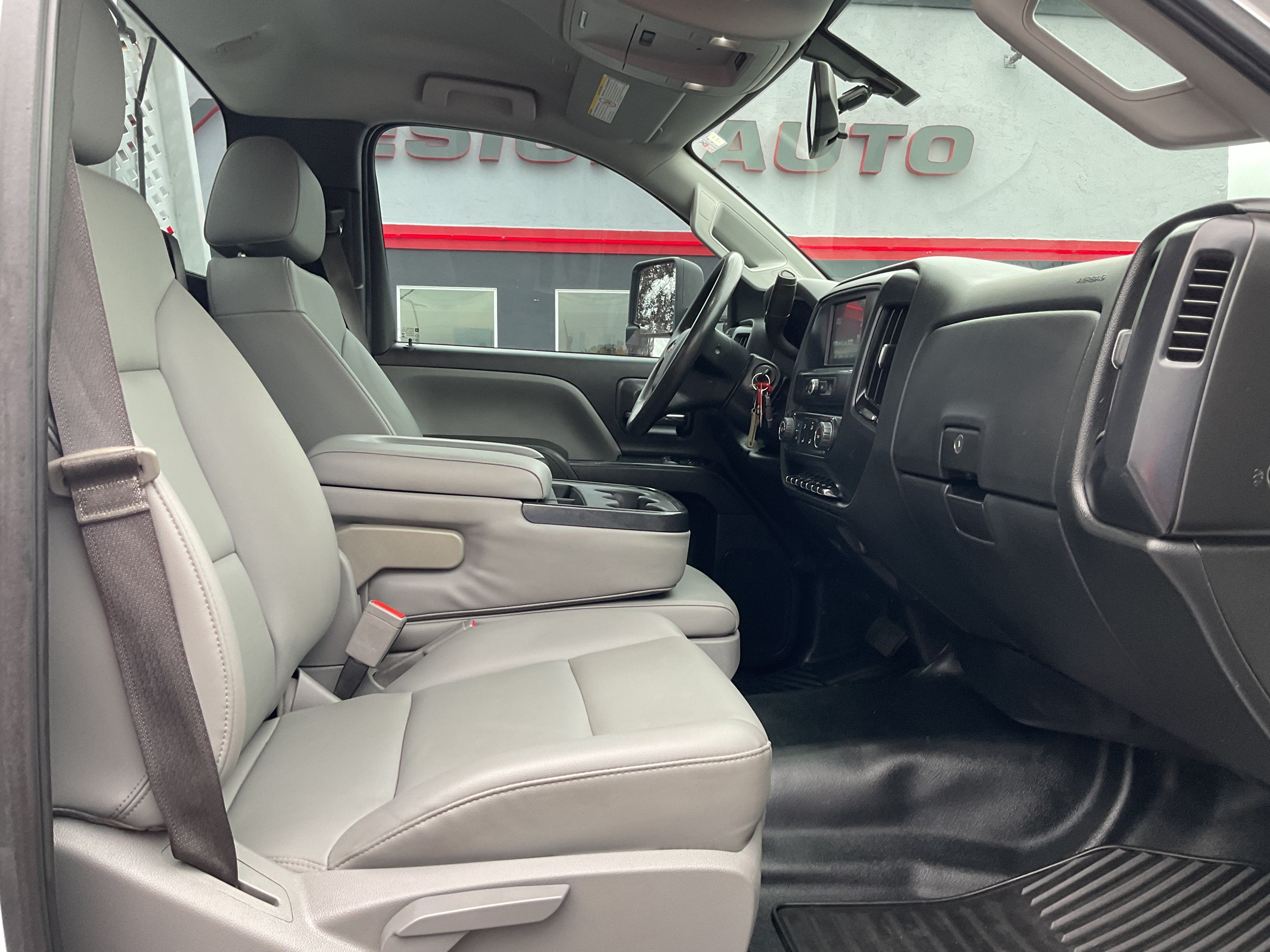 2022 Chevrolet Regular cab Medium Duty Duramax