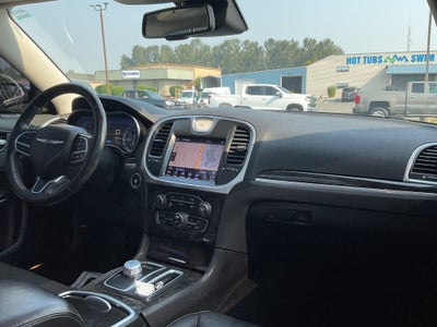 2018 Chrysler 300 Limited