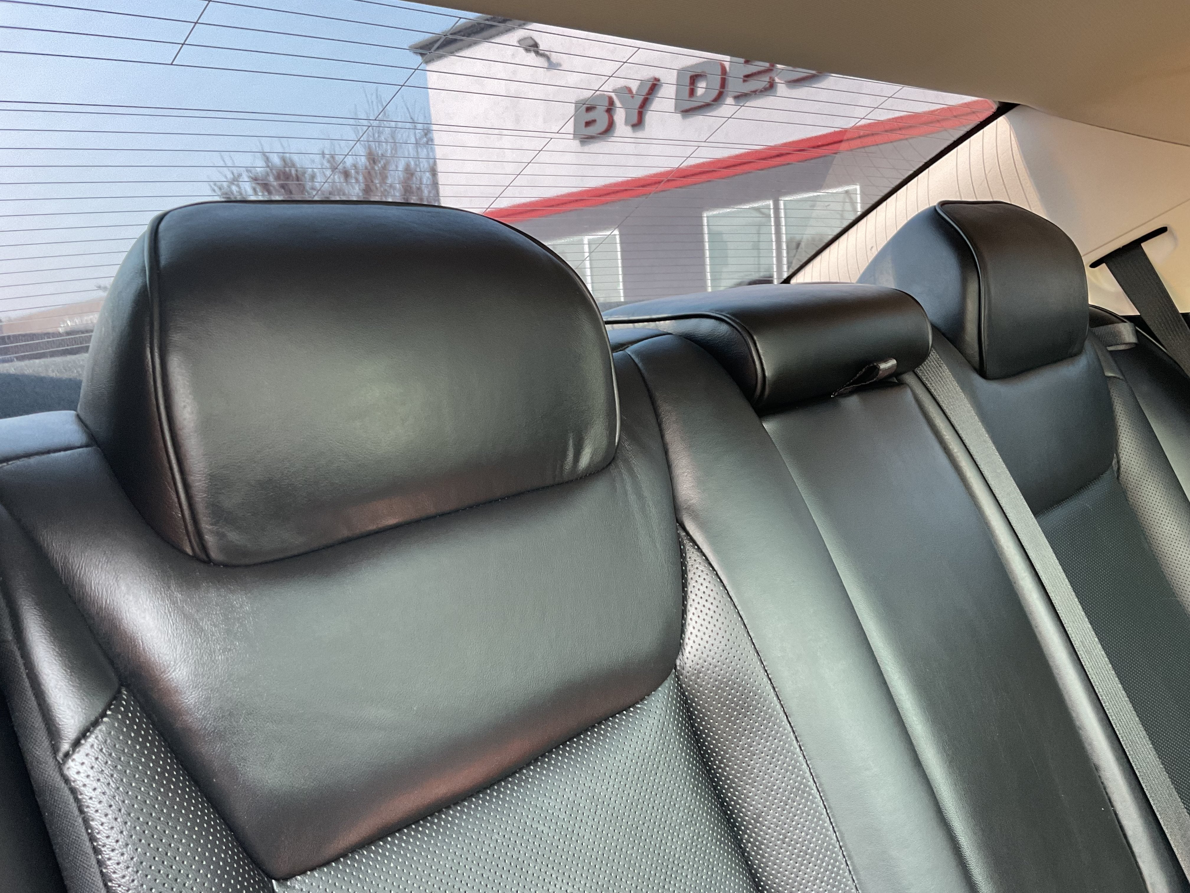 2018 Chrysler 300 Limited