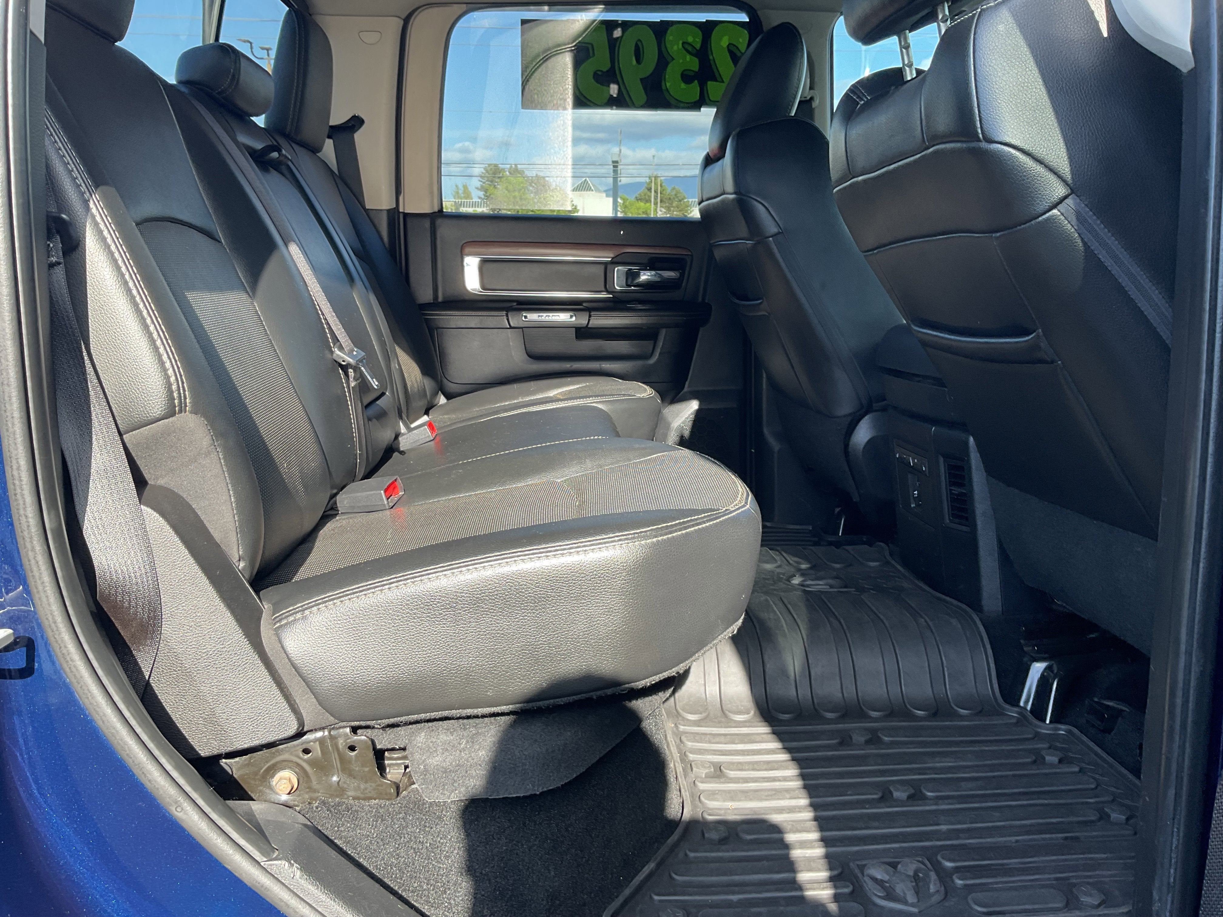 2013 RAM 3500 Laramie 6.7 Diesel Cummins Turbo 4x4