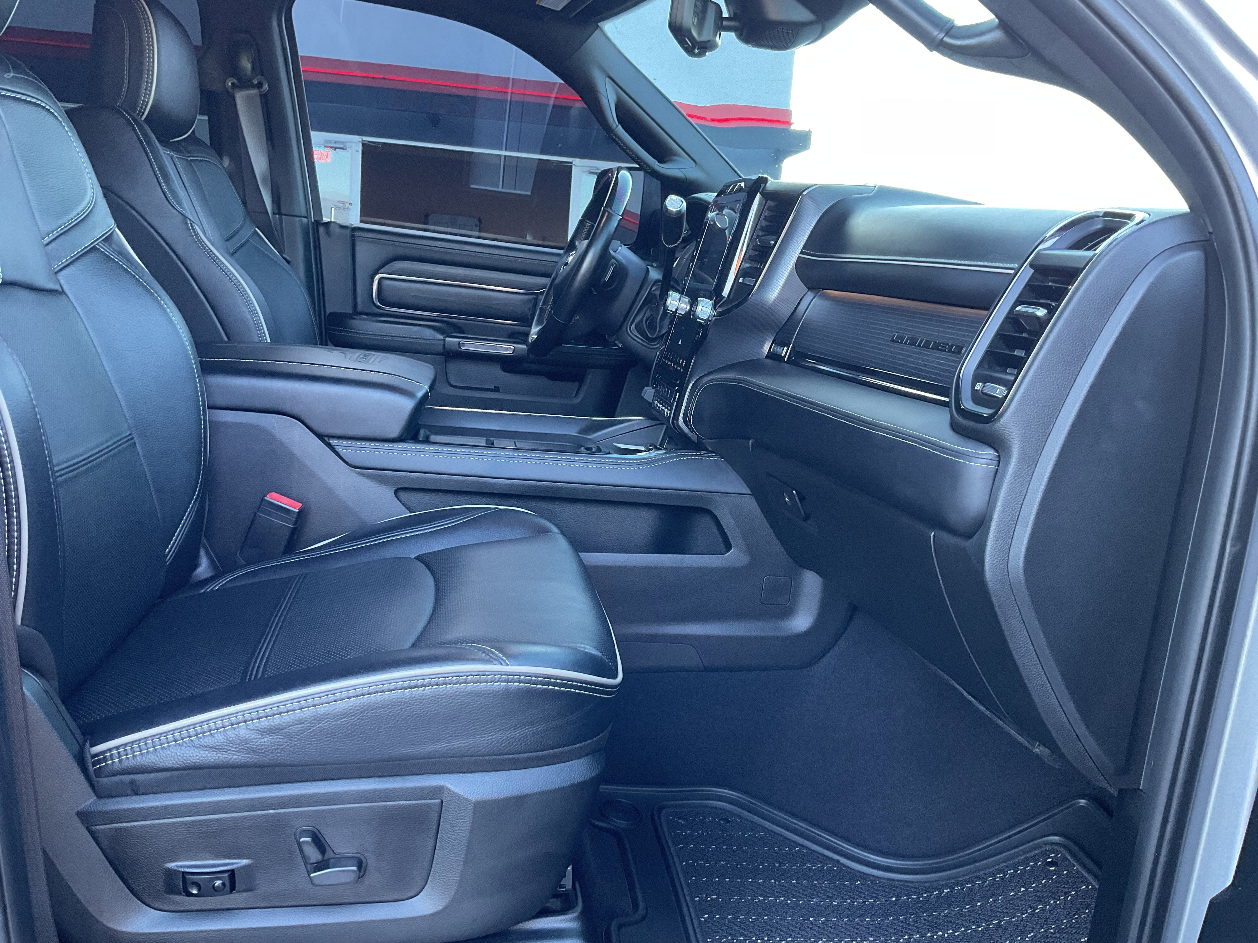 2022 RAM 3500 Limited Dual Wheel 4x4 HO Diesel