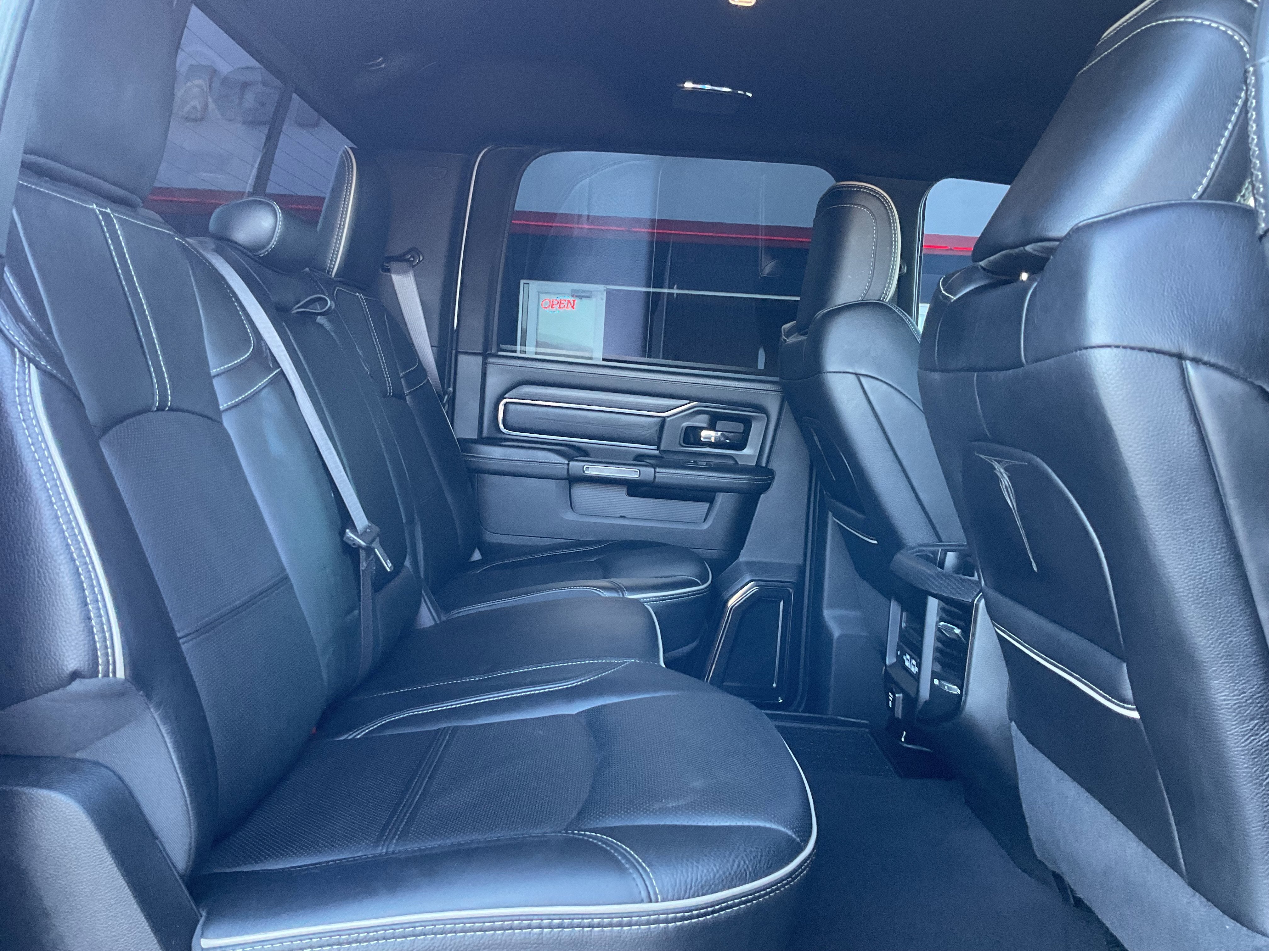 2022 RAM 3500 Limited Dual Wheel 4x4 HO Diesel