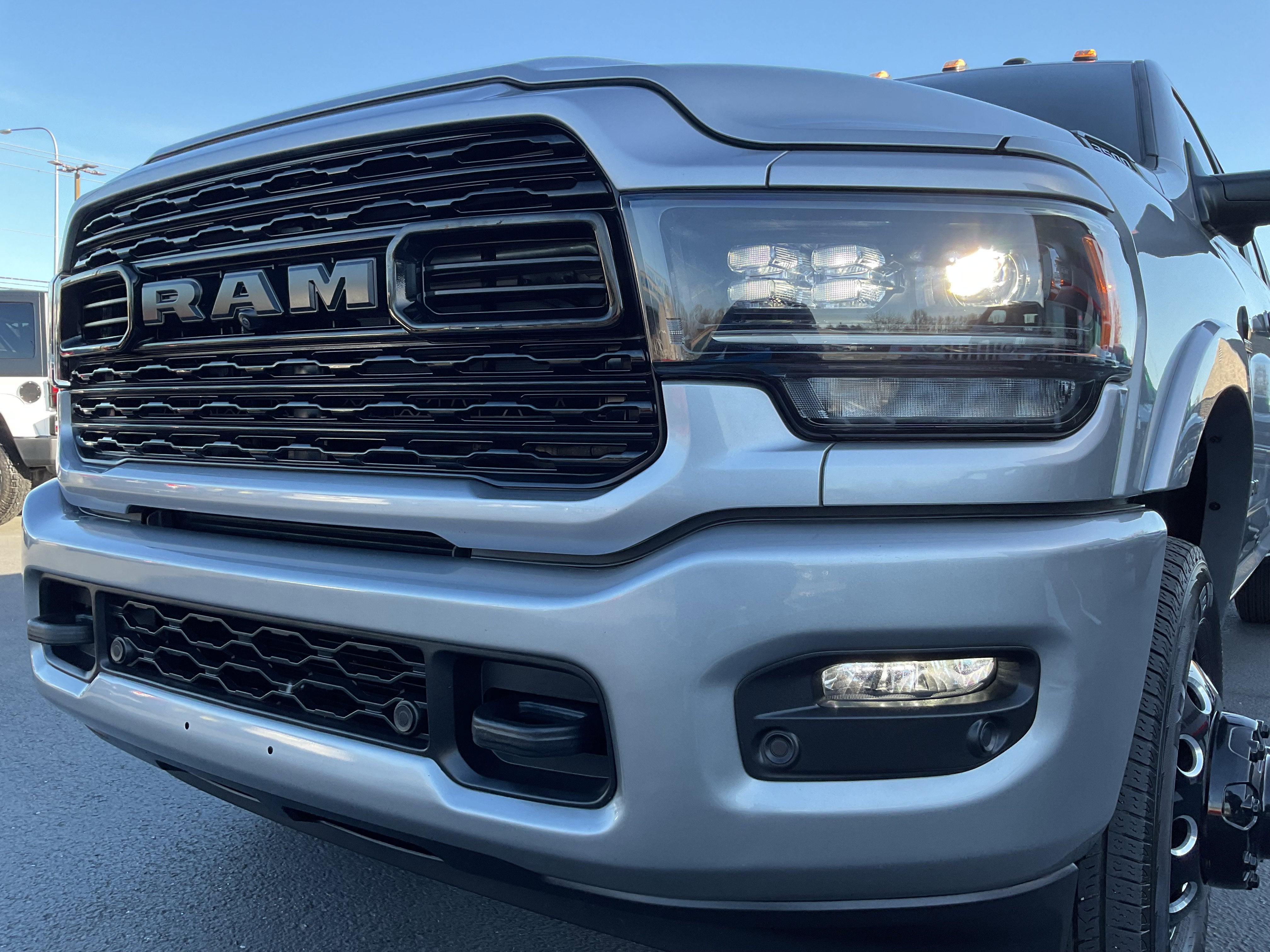 2022 RAM 3500 Limited Dual Wheel 4x4 HO Diesel