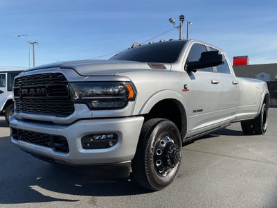 2022 RAM 3500 Limited Dual Wheel 4x4 High Output Diesel