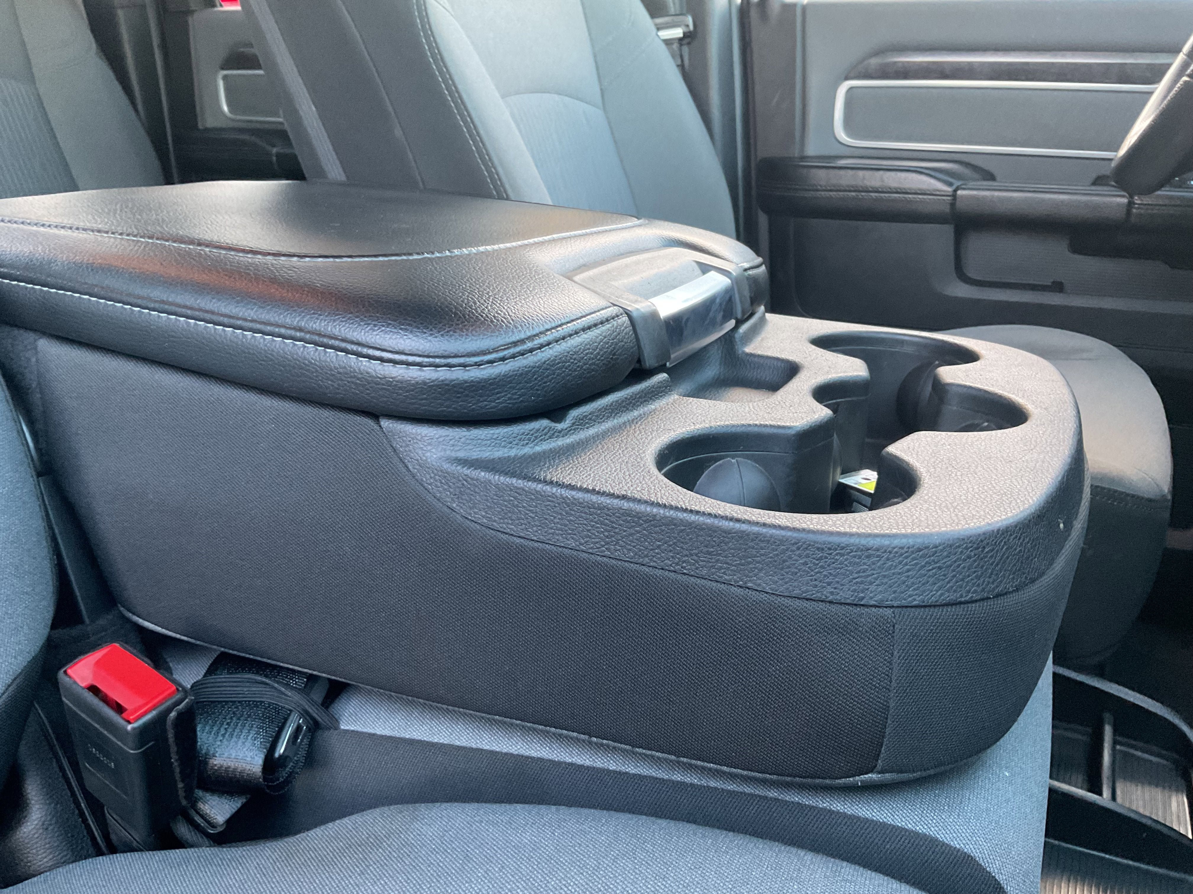 2022 RAM 2500 Big Horn Crew Cab Long Bed 4x4