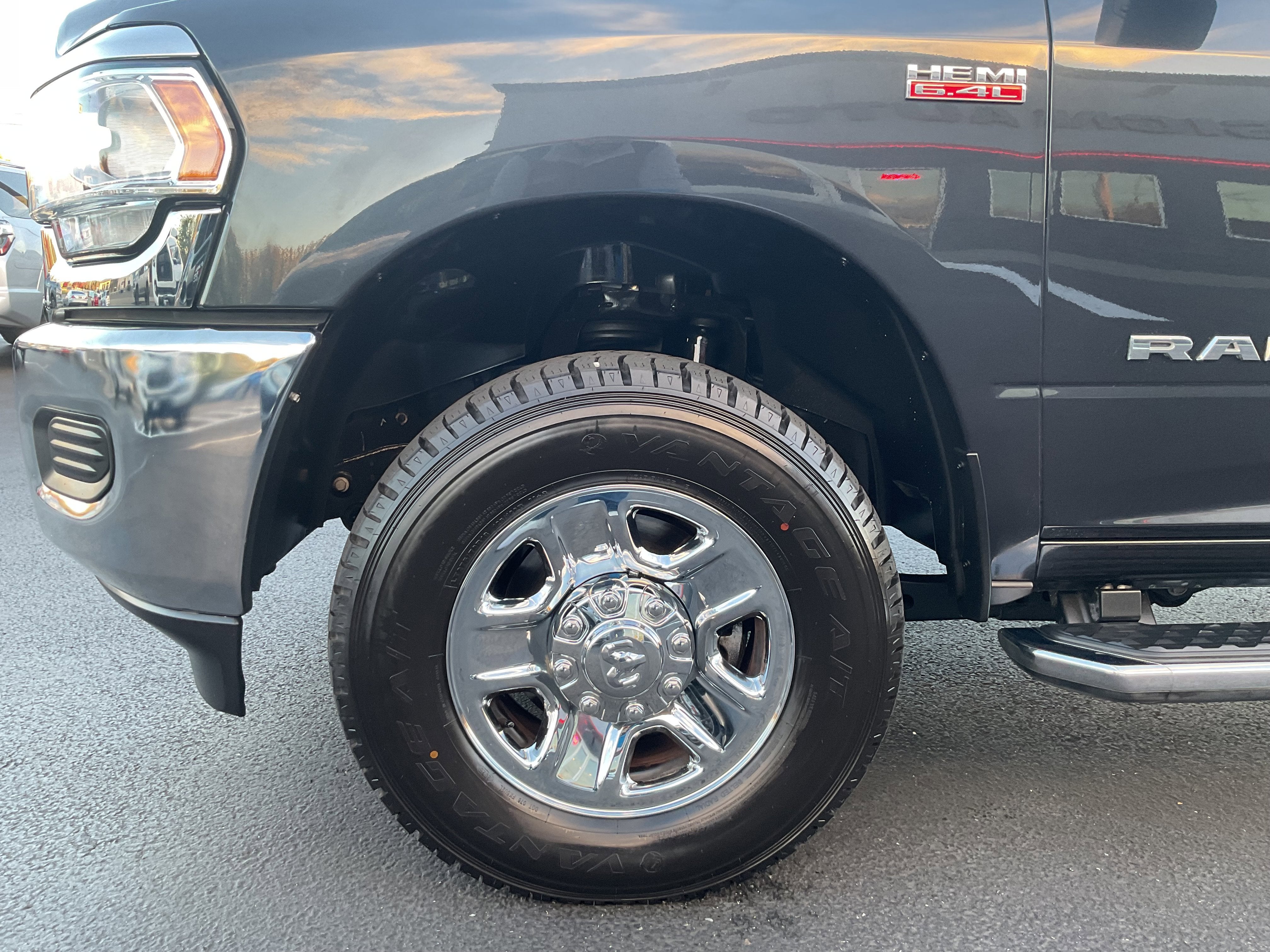 2022 RAM 2500 Big Horn Crew Cab Long Bed 4x4