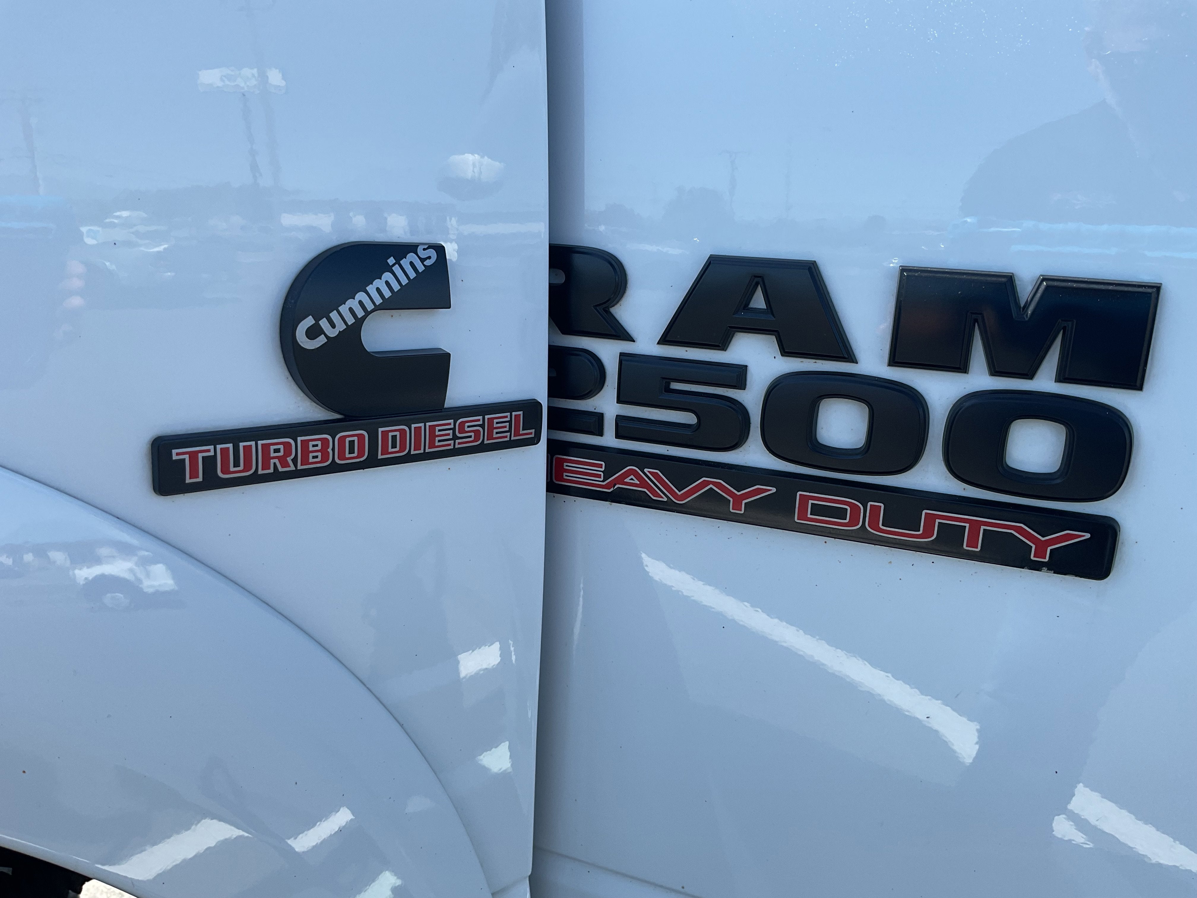 2018 RAM 2500 Laramie Diesel Mega-Cab 4x4