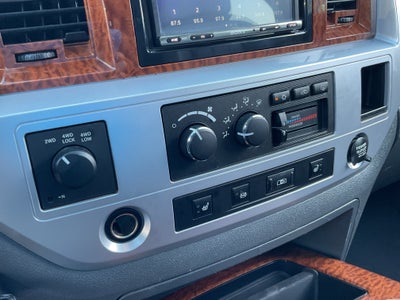 2007 Dodge Ram 3500 Laramie Mega Cab SRW 4x4