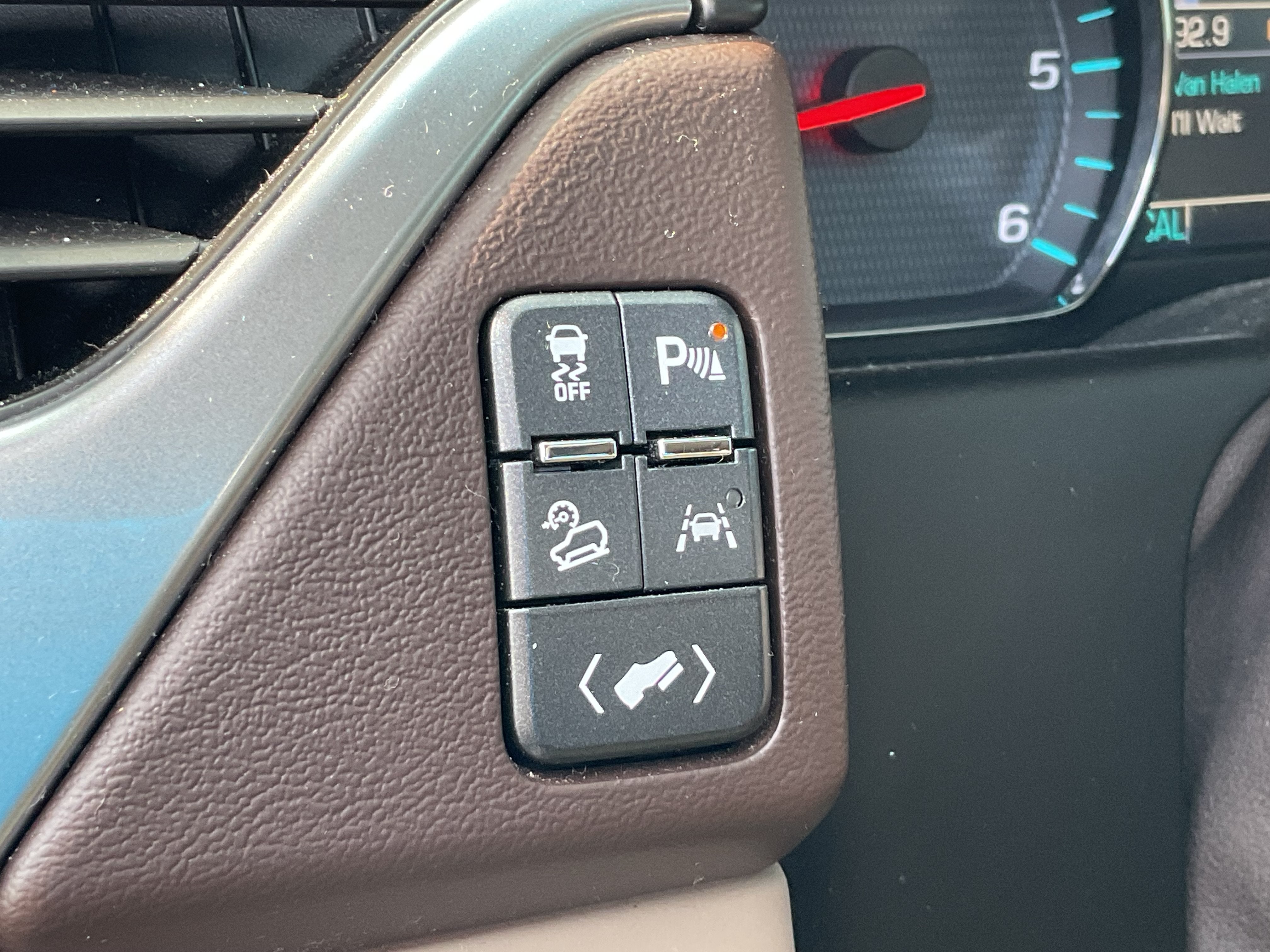 2007 Dodge Ram 3500 Laramie Mega Cab SRW 4x4