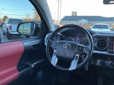 2021 Toyota Tacoma 4WD SR5 Crew Cab V6