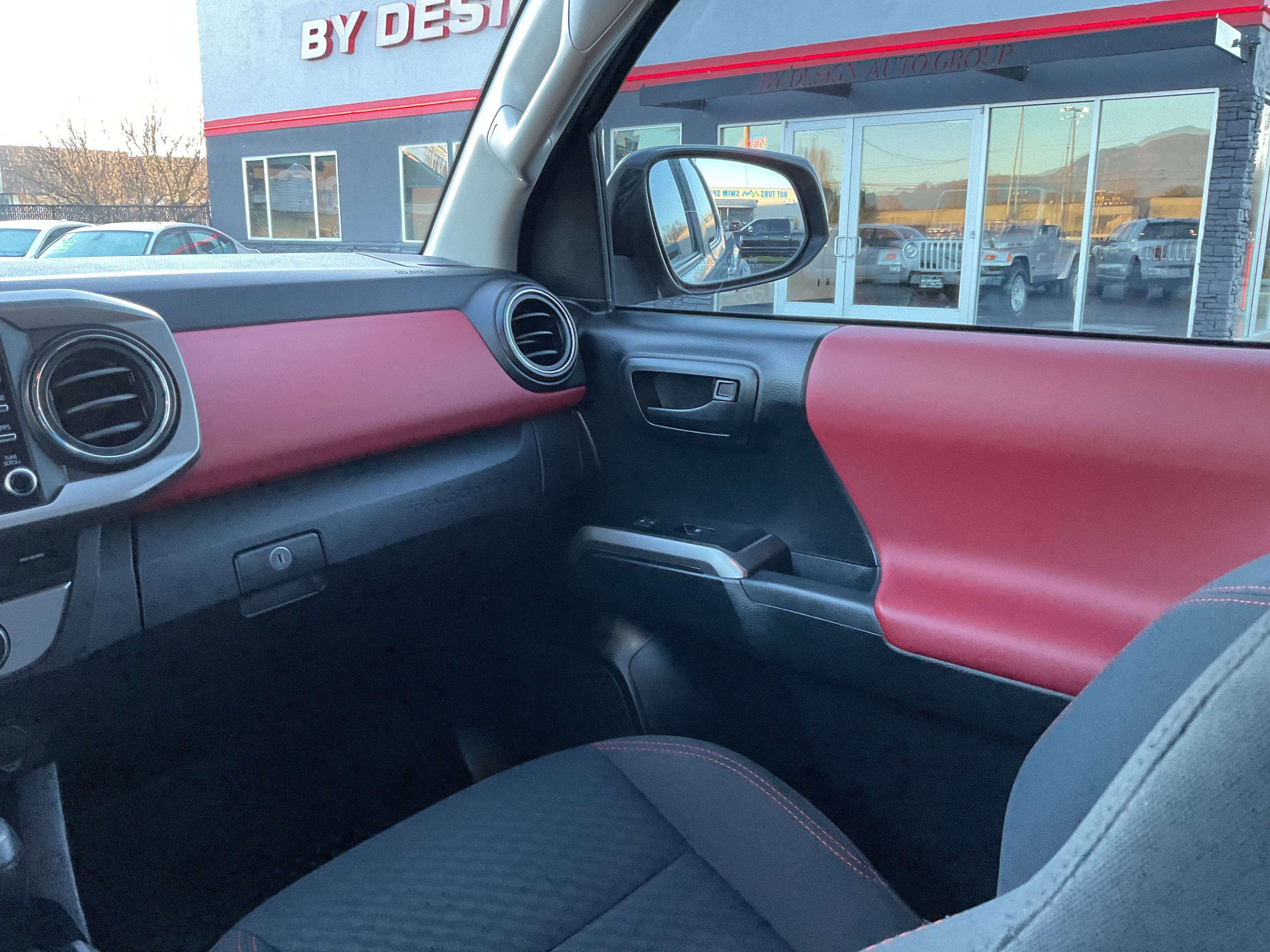 2021 Toyota Tacoma 4WD SR5 Crew Cab V6