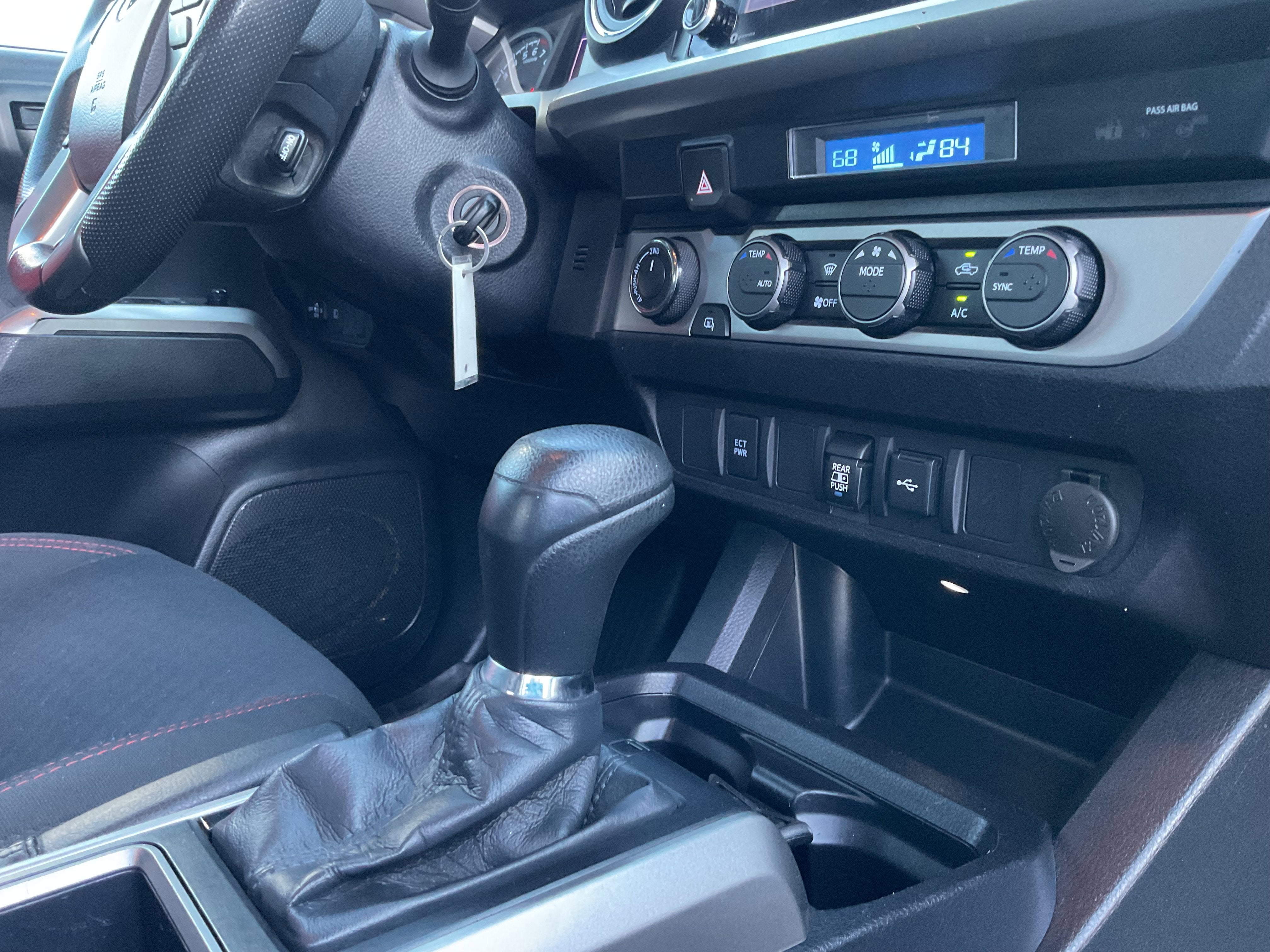 2021 Toyota Tacoma 4WD SR5 Crew Cab V6